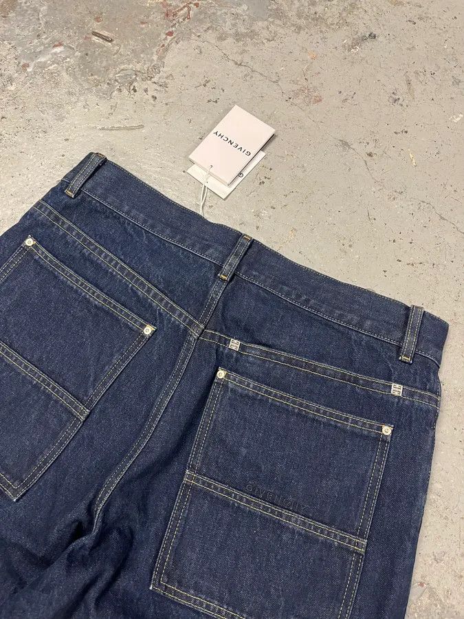 Givenchy × Vintage SS2024 Givenchy 4G Cargo Denim Brut Carpenter Jeans Size US 34 / EU 50 - 6 Thumbnail