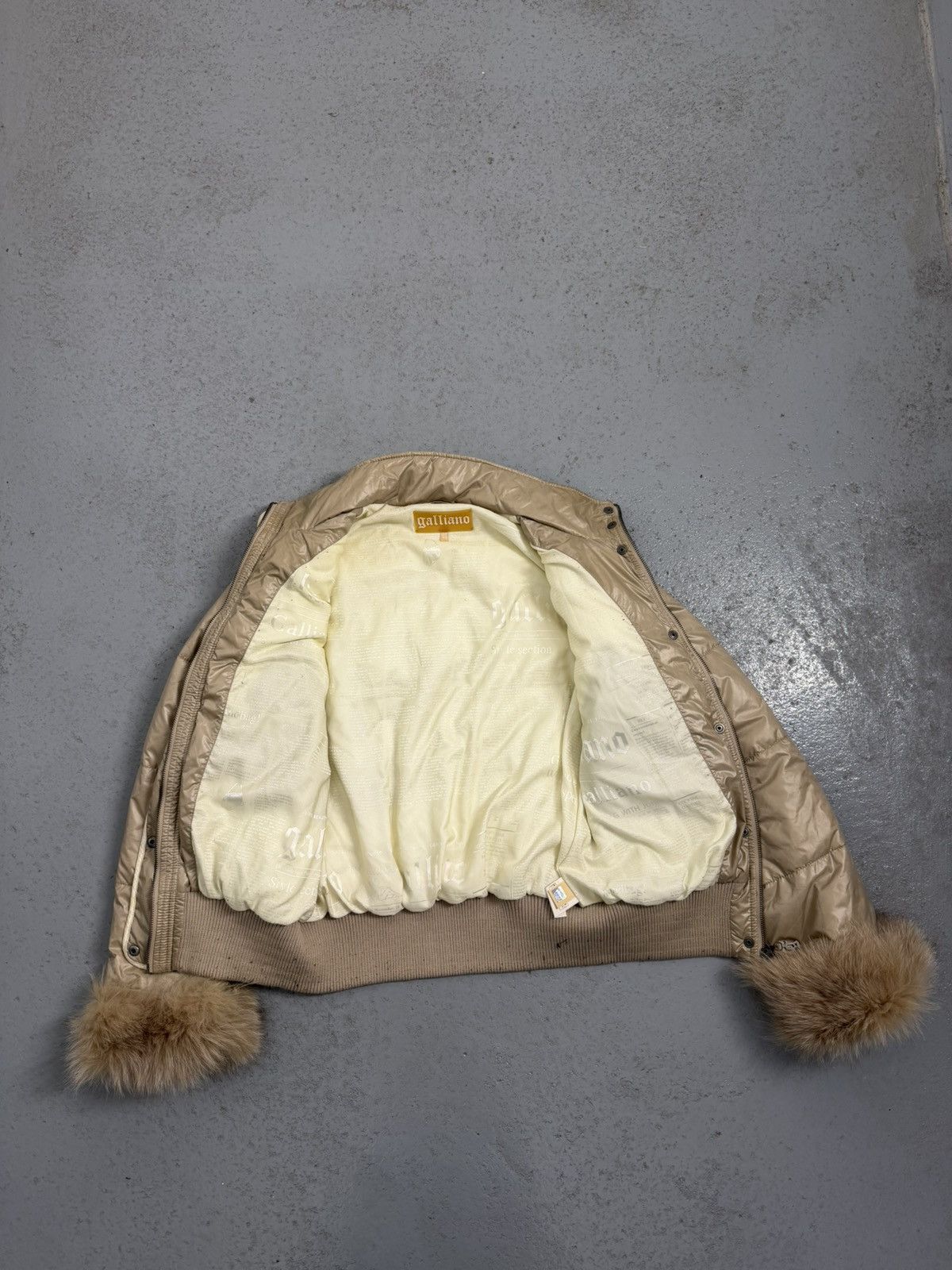 John Galliano Vintage 00s John Galliano Pirate Face Fox Fur Bomber Size XL / US 12-14 / IT 48-50 - 15 Thumbnail