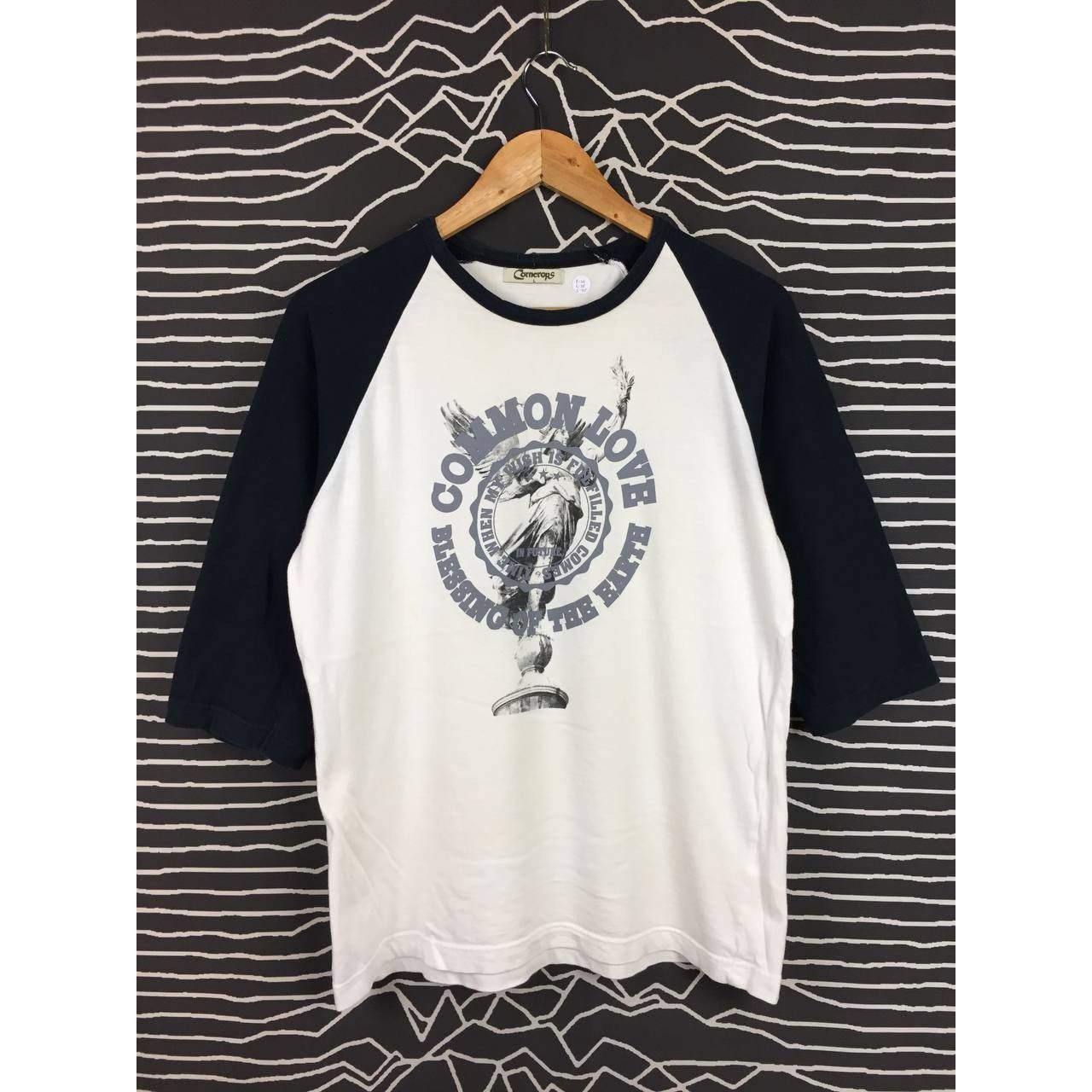 Vintage Common Love Blessing Of The Earth Liberty Graphic Raglan Tee Size US M / EU 48-50 / 2 - 1 Thumbnail