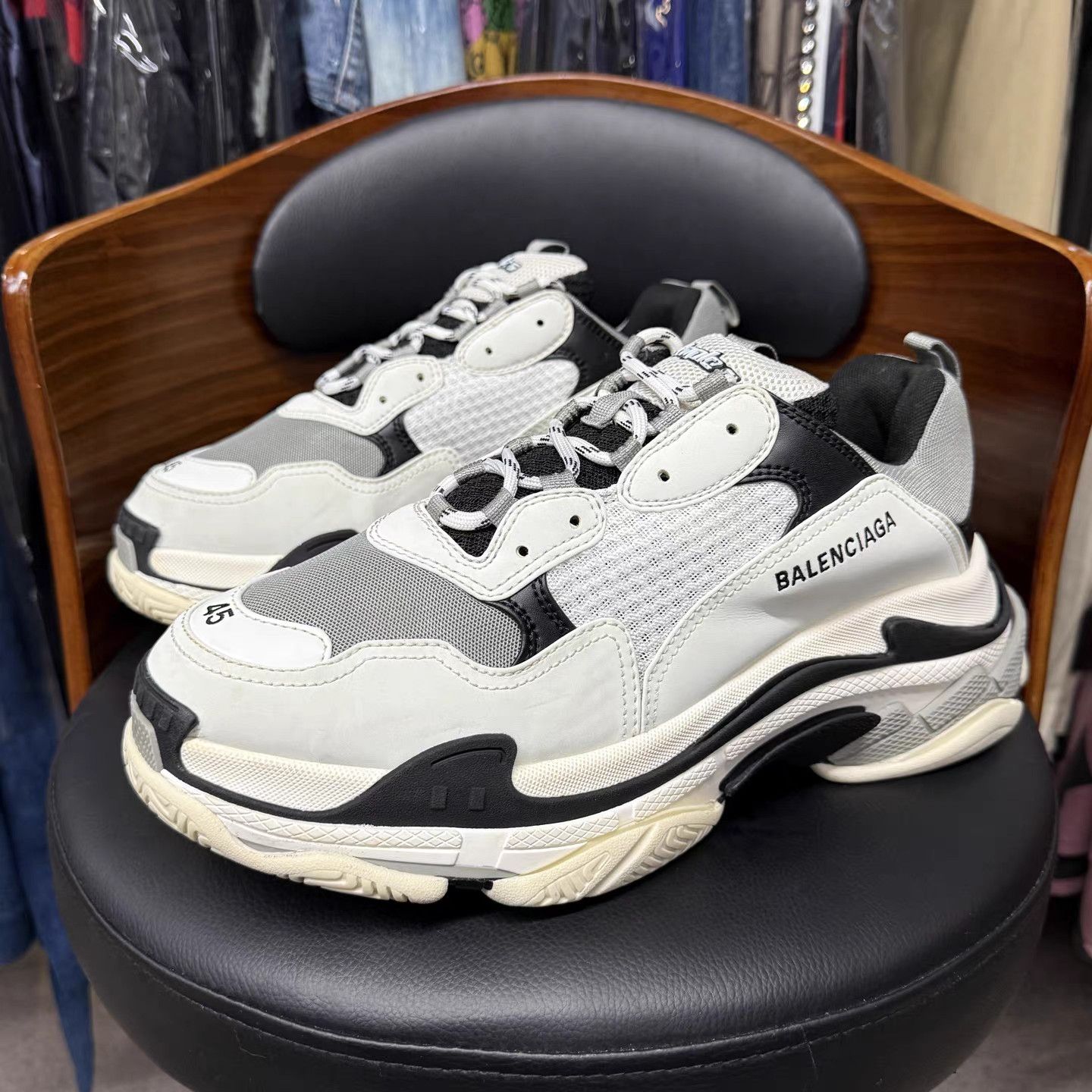 Balenciaga Balenciaga Triples Sneakers K15 Size US 12 / EU 45 - 1 Thumbnail