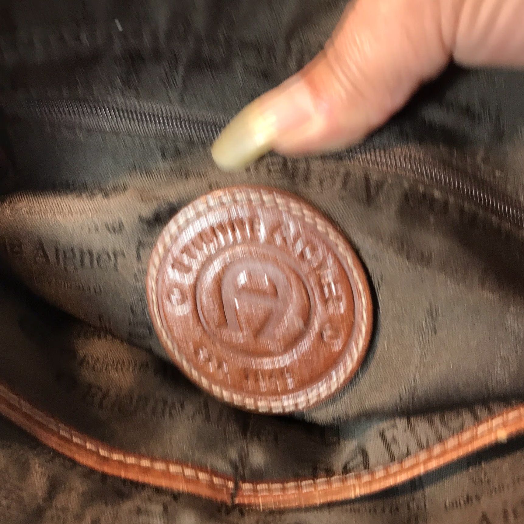 Etienne Aigner VINTAGE Etienne Aigner Leather Shoulder Bag Womens Medium Brown Pockets Organizer 90s Size ONE SIZE - 7 Thumbnail