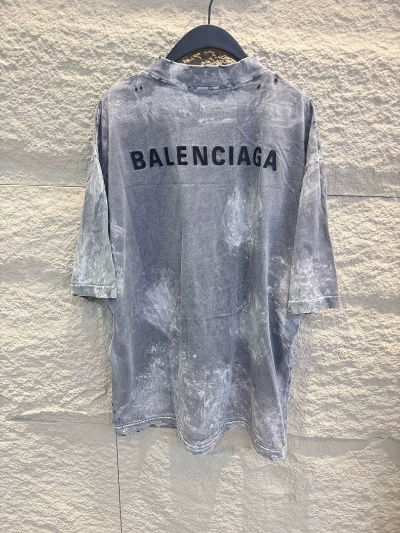 Balenciaga Balenciaga Letter logo embroidered round neck short sleeve Size US L / EU 52-54 / 3 - 3 Thumbnail
