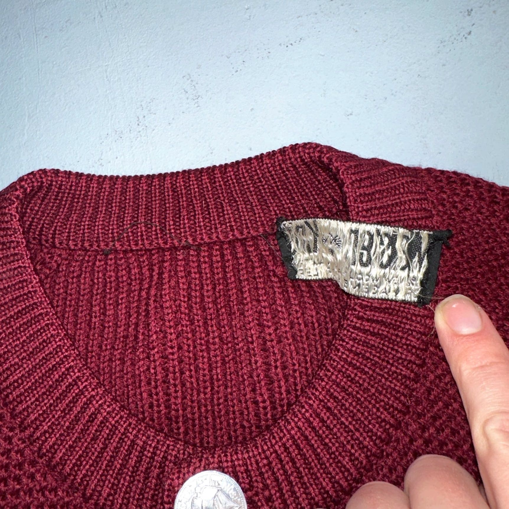 Vintage VINTAGE Meister Sweater M Women’s Wool Austria Pullover Red V Neck Cardigan 60s Size M / US 6-8 / IT 42-44 - 3 Thumbnail