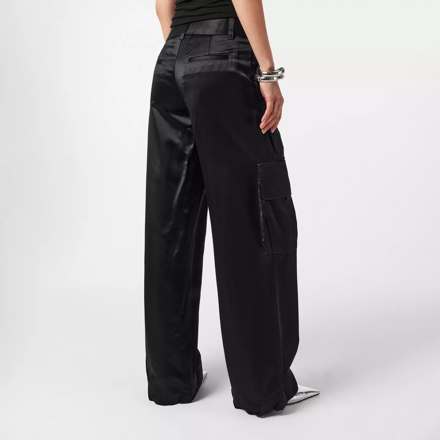 Off-White o1y1225 Cargo Pant in Black Size 28" / US 6 / IT 42 - 4 Thumbnail