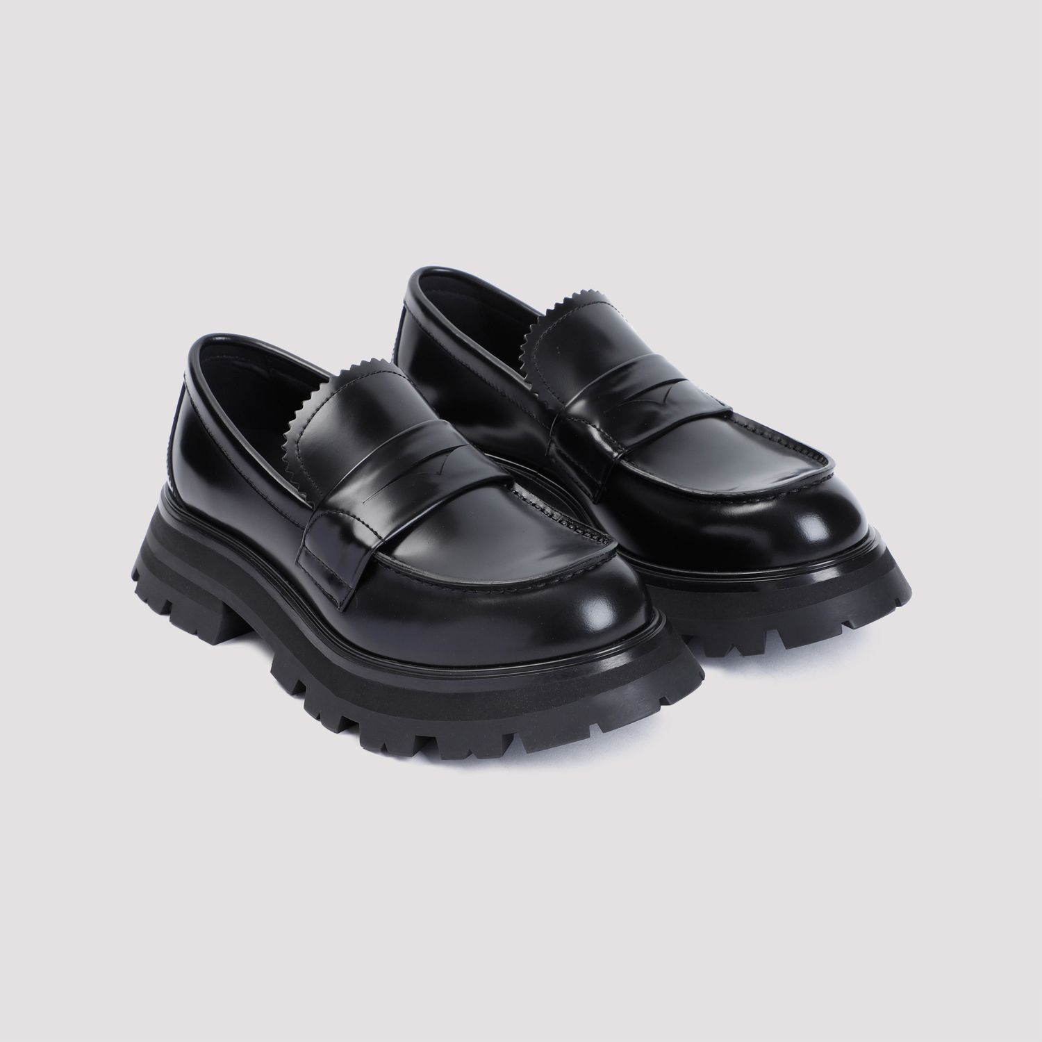 Alexander McQueen o1s22i1n0125 Leather Wander Loafers in Black Size US 6 / IT 36 - 3 Thumbnail