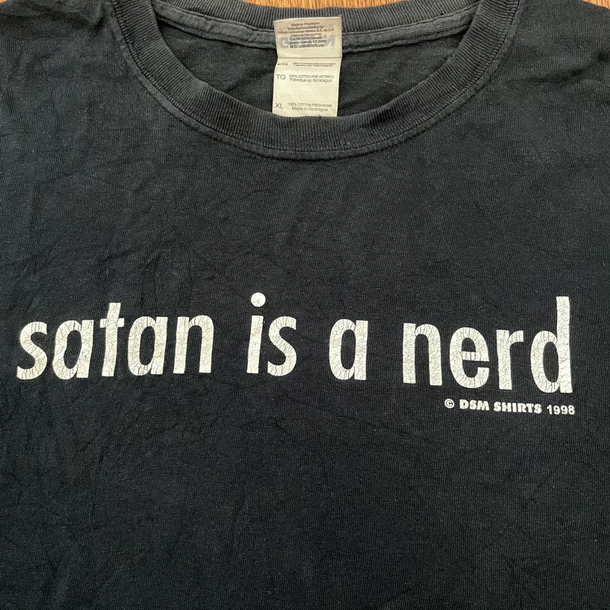 Vintage Vintage satan is a nerd dsm shirts 1998 tee Size US XL / EU 56 / 4 - 3 Thumbnail