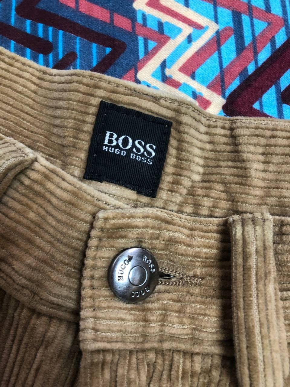 Hugo Boss × Vintage Vintage Hugo Boss Jeans Velvet Chino Pants Size US 32 / EU 48 - 2 Thumbnail