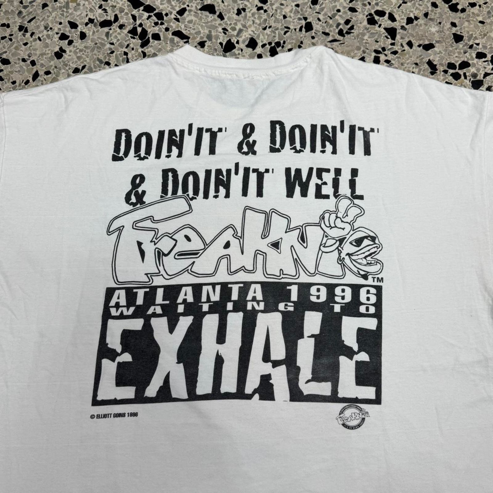 Hanes × Vintage VINTAGE 90S SINGLE STITCH ATLANTAS WORLD FAMOUS FREAKNIK TEE Size US XL / EU 56 / 4 - 7 Thumbnail