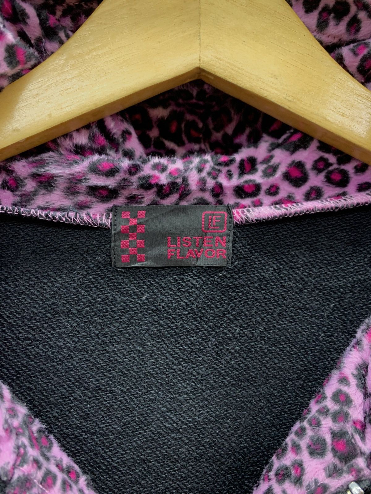 GOSTAR DE FUGA × Tornado Mart japan grunge hoodie listen flavor leopard studded punk Size US M / EU 48-50 / 2 - 4 Thumbnail