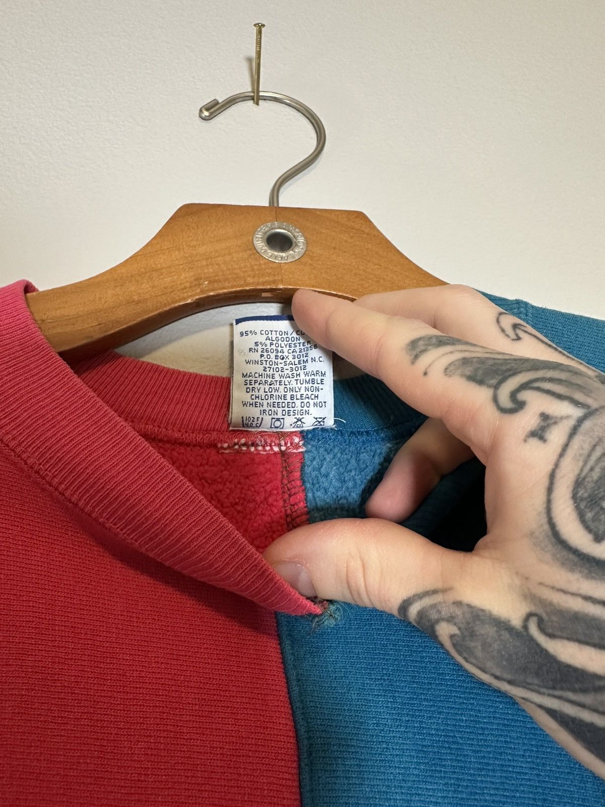 Vintage Vintage Champion Blue Raspberry split seam crewneck Size US L / EU 52-54 / 3 - 6 Thumbnail