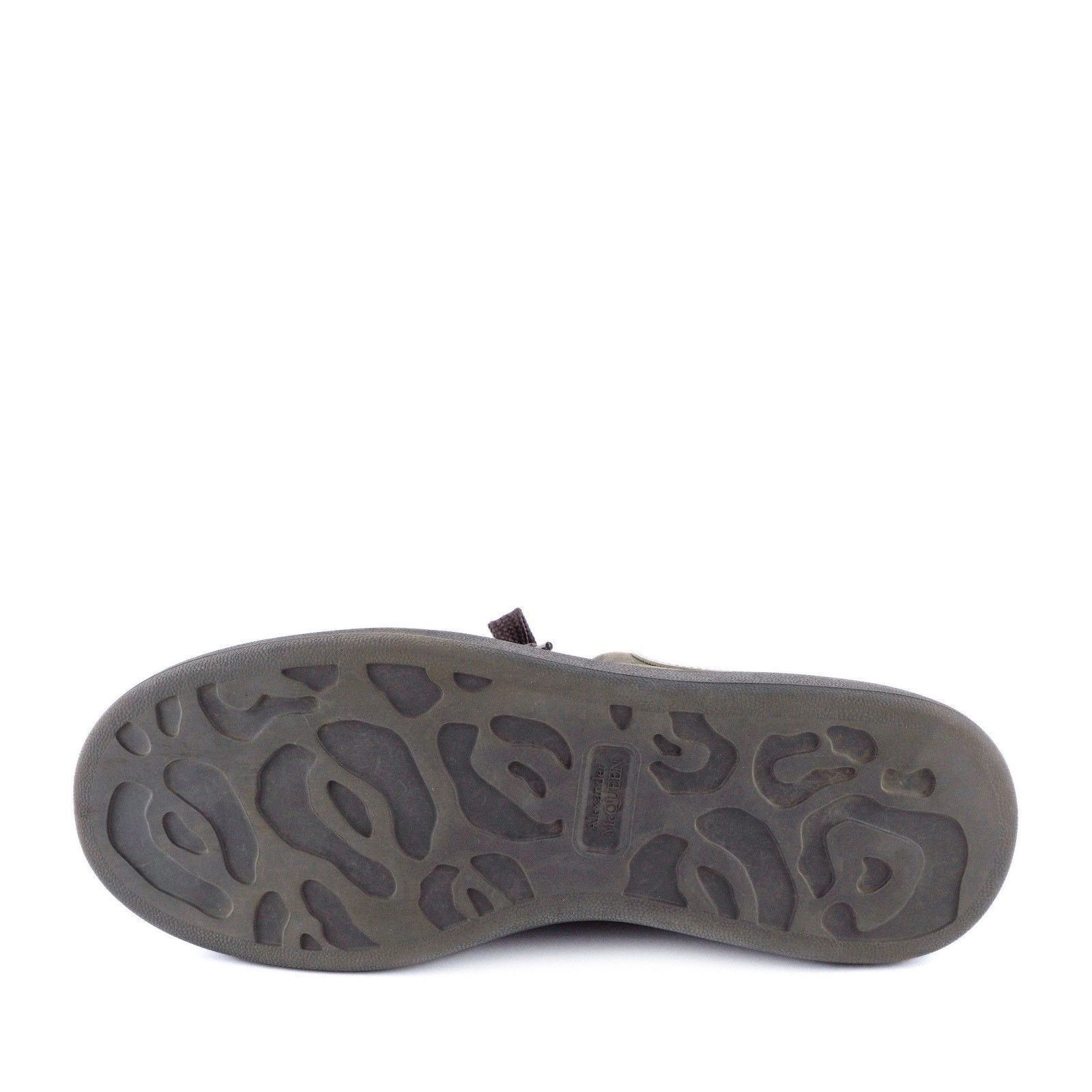 Alexander McQueen Alexander Mcqueen Grey Logo Embossed Oversized Sneakers Size US 11 / EU 44 - 6 Thumbnail