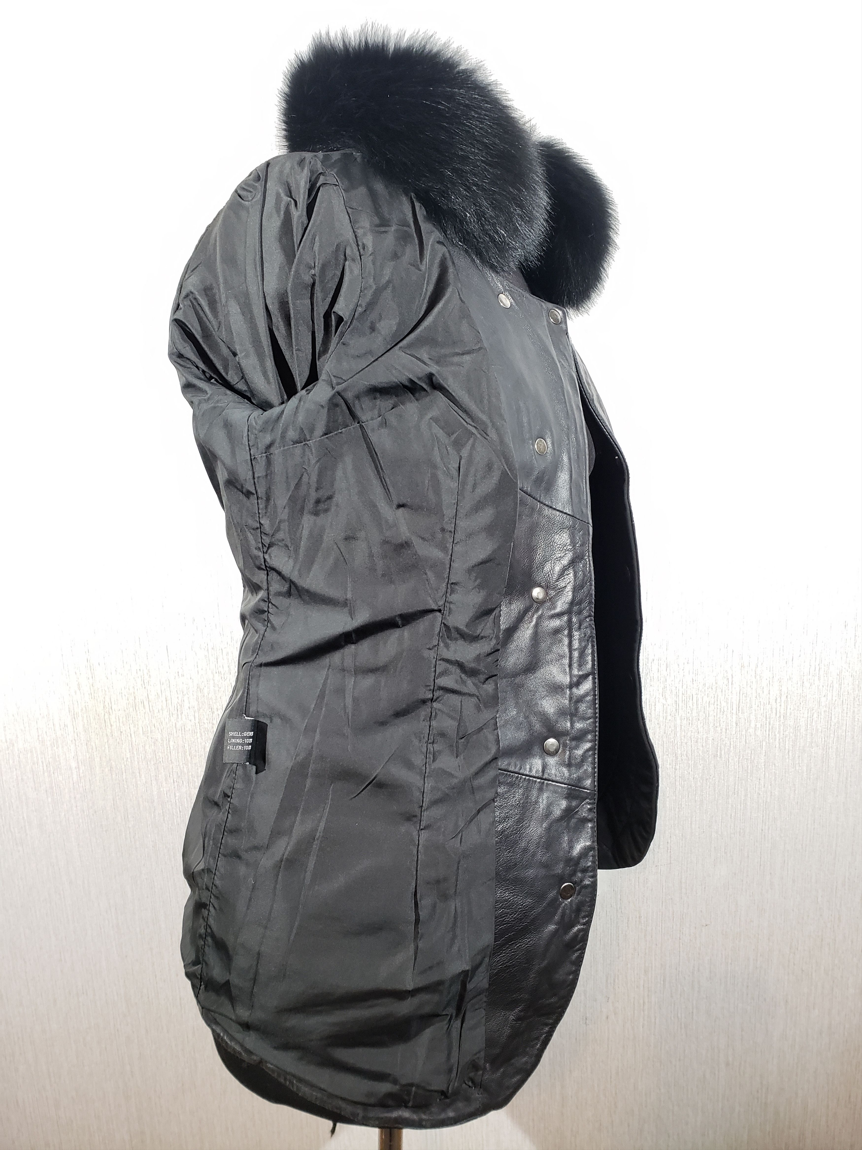 Other Black women's leather jacket with fur sleeves. Size M / US 6-8 / IT 42-44 - 7 Thumbnail