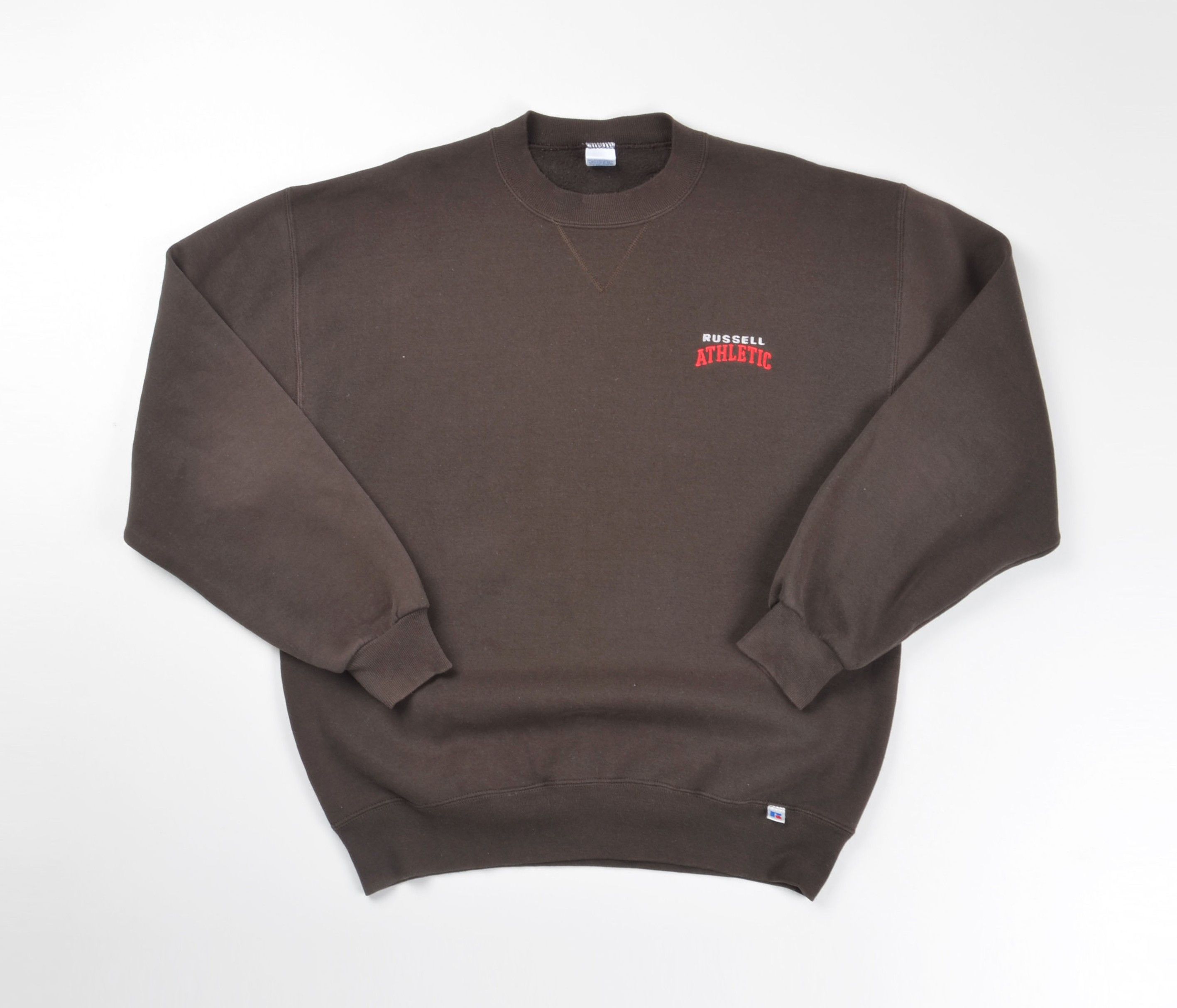 Russell Athletic Vintage Russell Athletic Y2K Brown Crew Neck Sweatshirt Size US L / EU 52-54 / 3 - 1 Thumbnail