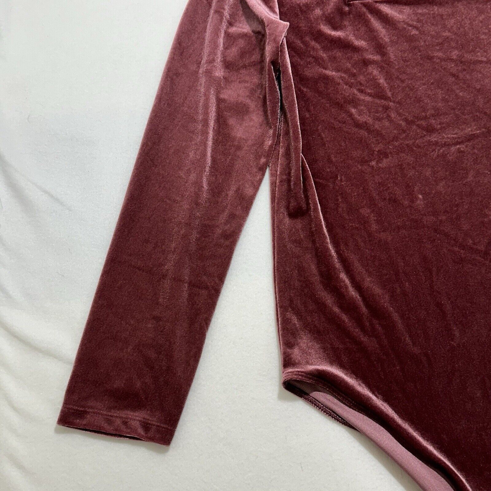 Old Navy Old Navy XXL Pink Velour Square Neck Long Sleeve Bodysuit Size XXL / US 16-18 / IT 52-54 - 6 Thumbnail