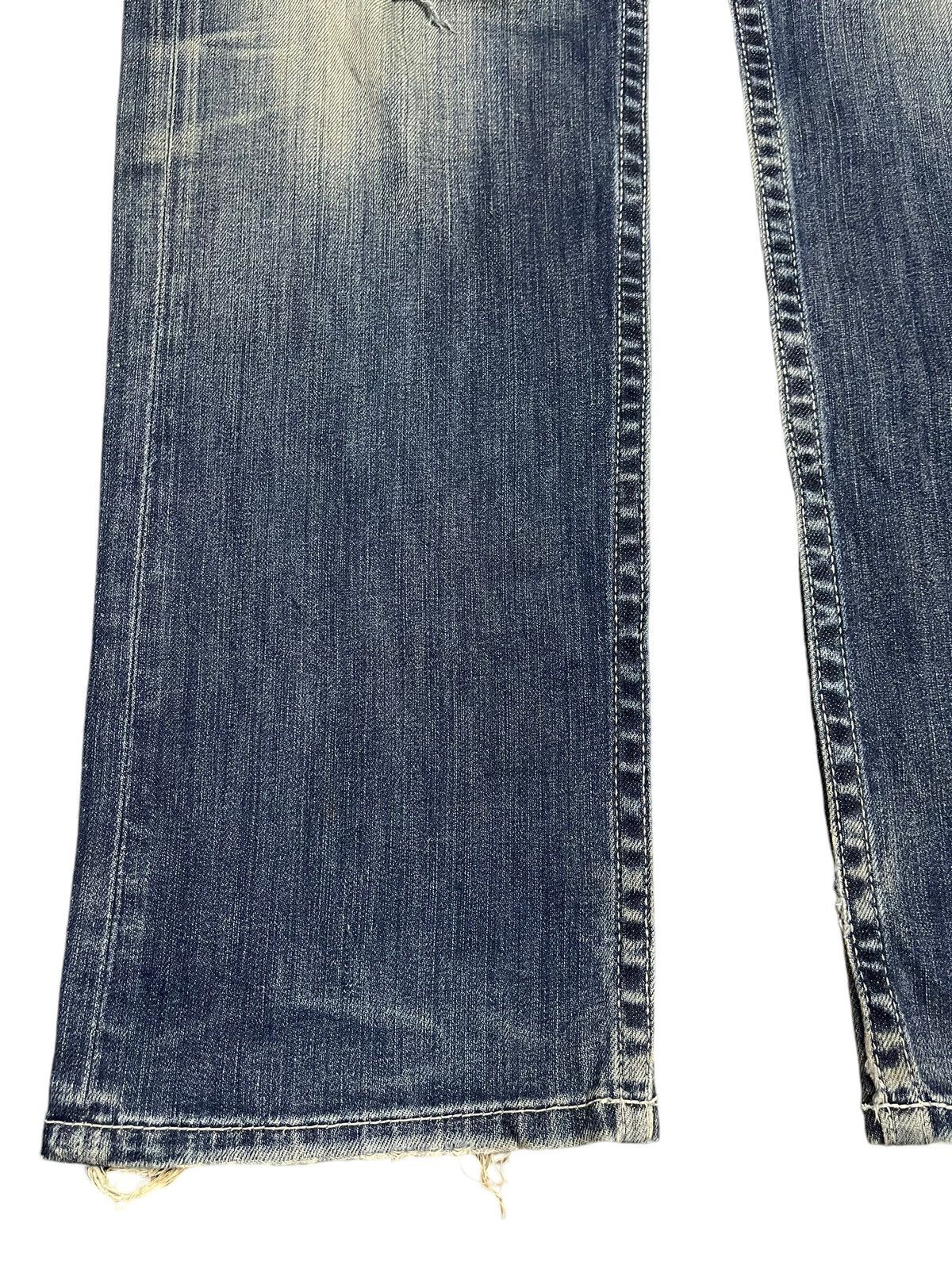 Denime Vintage Japanese Brand Blue Bleached Style Distress Jeans Size US 32 / EU 48 - 7 Thumbnail