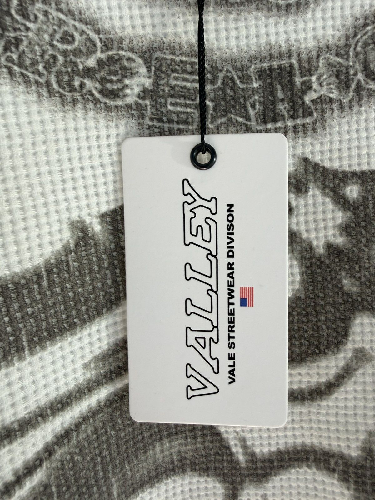 Vale VALE FOREVER "EXOSKELETON" THERMAL L/S WHITE Size US XXL / EU 58 / 5 - 2 Thumbnail