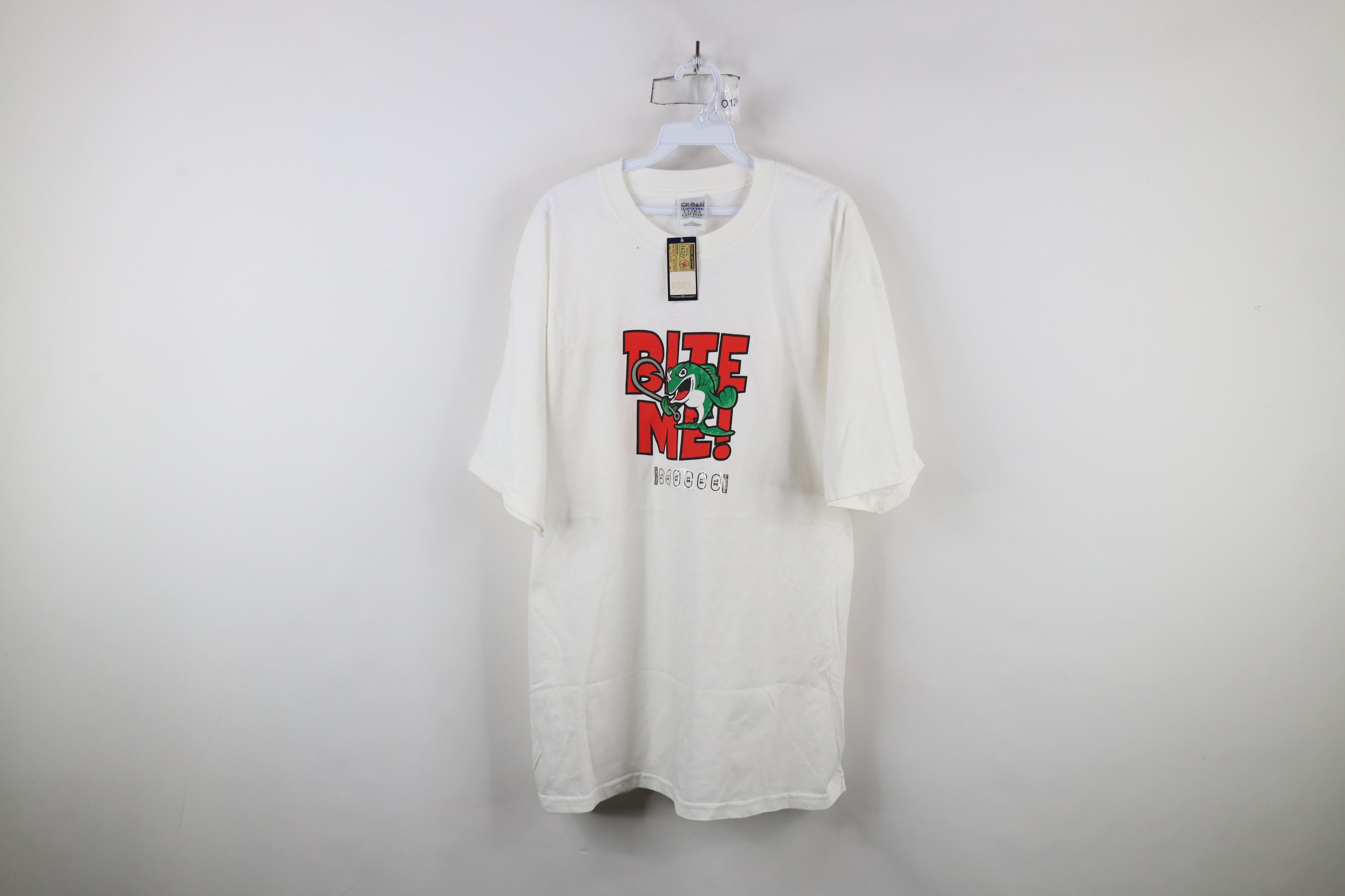 Vintage Deadstock Vintage 90s Y2K Streetwear Bite Me Fish T-Shirt Size US XL / EU 56 / 4 - 1 Thumbnail