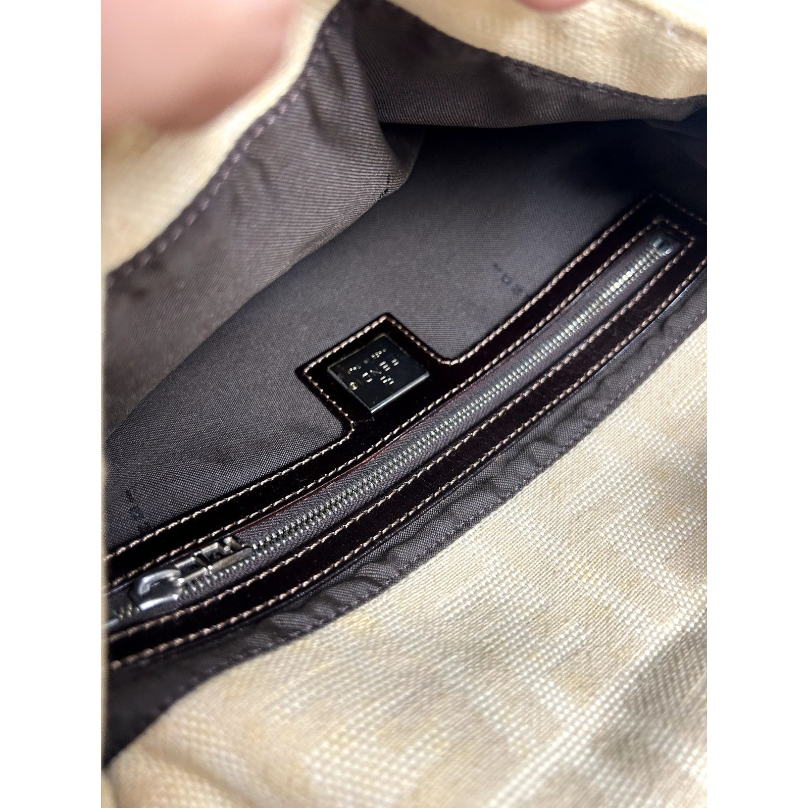 Fendi Fendi Mini Baguette Shoulder Bag Size ONE SIZE - 8 Thumbnail
