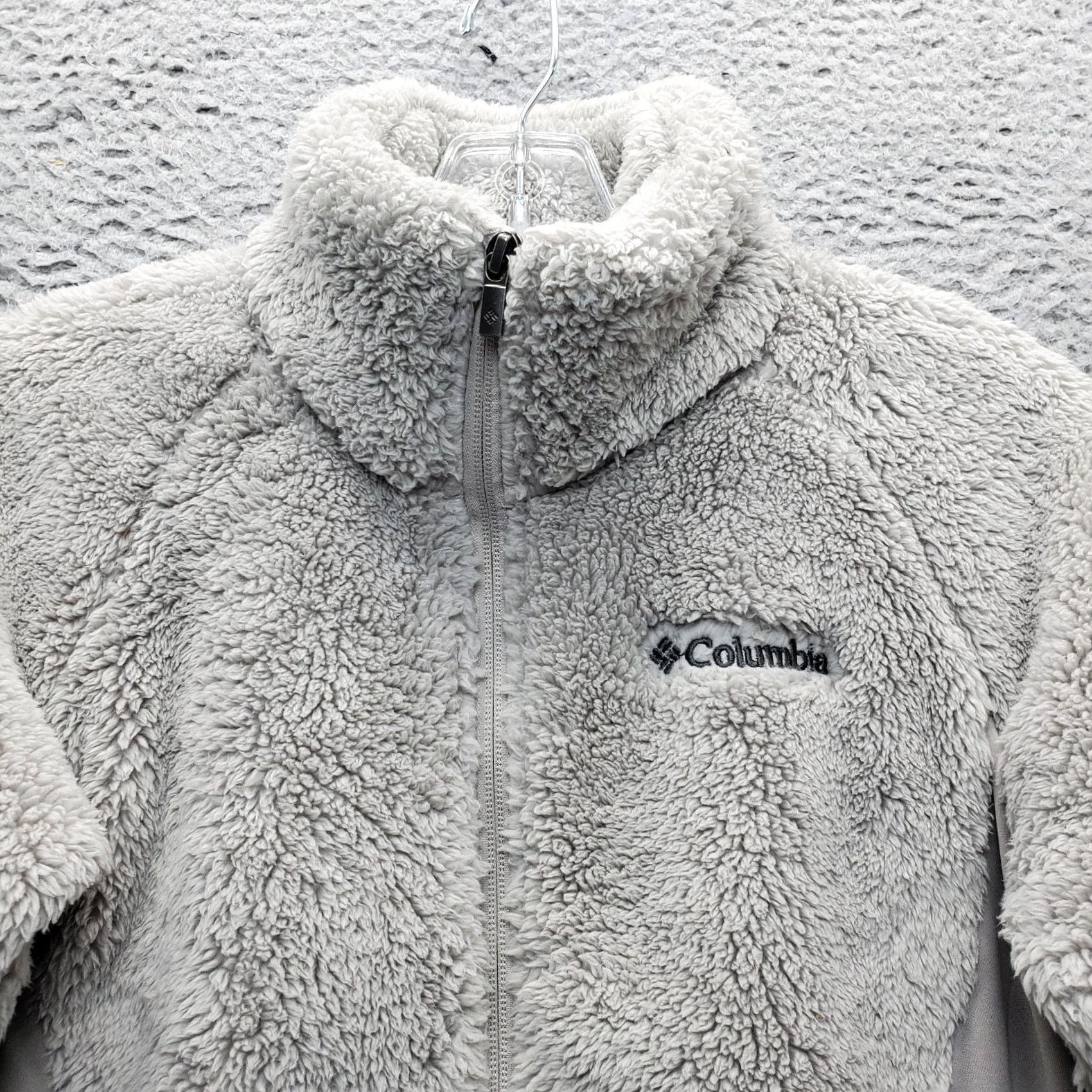 Logo 7 Columbia Womens XS Teddy Fleece Jacket Gray Full Zip Logo EUC - Outdoor, Regular Fit, Pockets, Breathable, 100% Polyester Jacket Size XS / US 0-2 / IT 36-38 - 8 Thumbnail