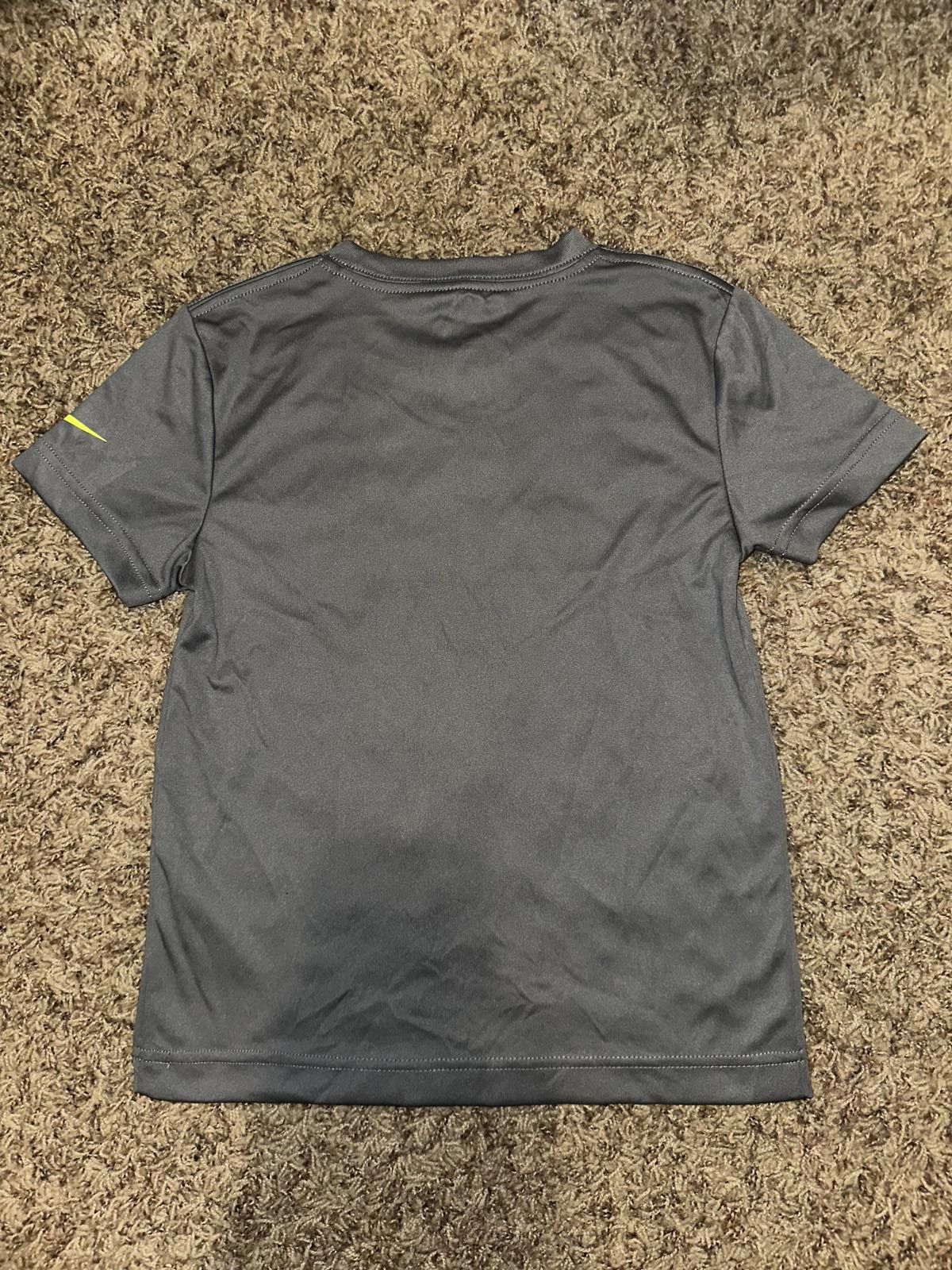 Nike Nike Big Kids (Boy’s) Dri-Fit I Am Elite T-Shirt Size US XXS / EU 40 - 6 Thumbnail