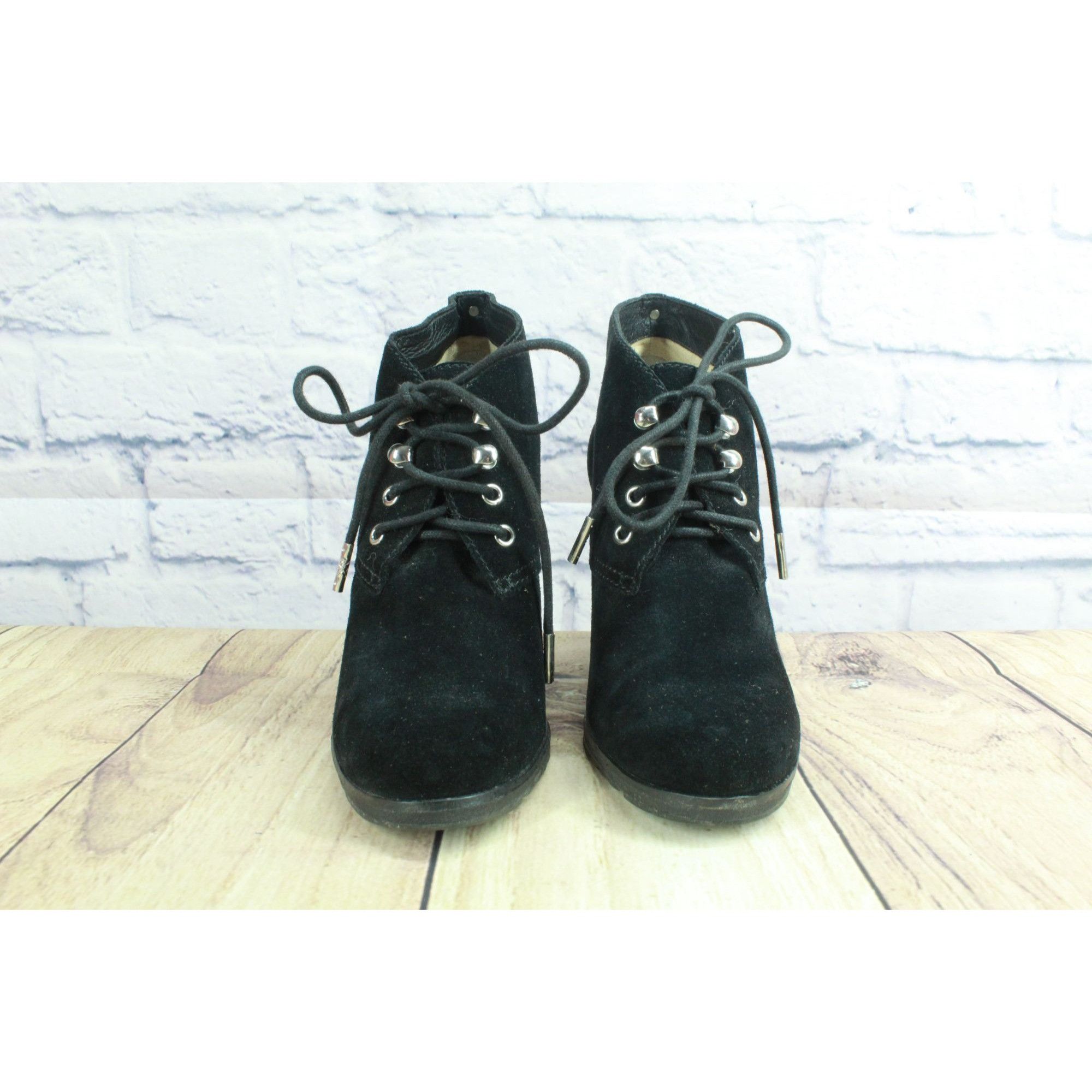Michael Kors Michael Kors Black Suede Lace-Up Heels Size 6 Size US 6 / IT 36 - 4 Thumbnail