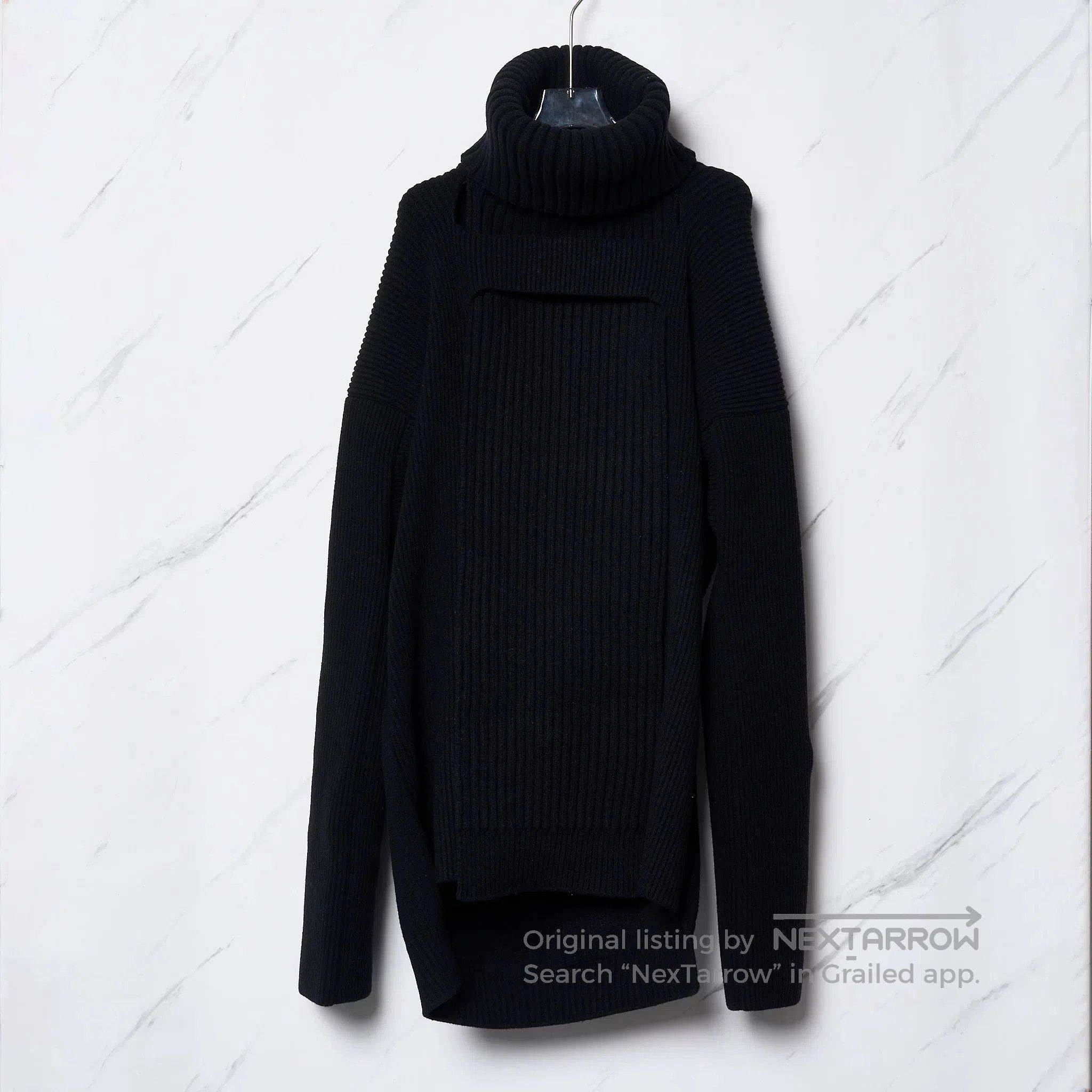 Bottega Veneta Bottega Veneta Men's Runway Knit Sweater. Size US M / EU 48-50 / 2 - 1 Thumbnail