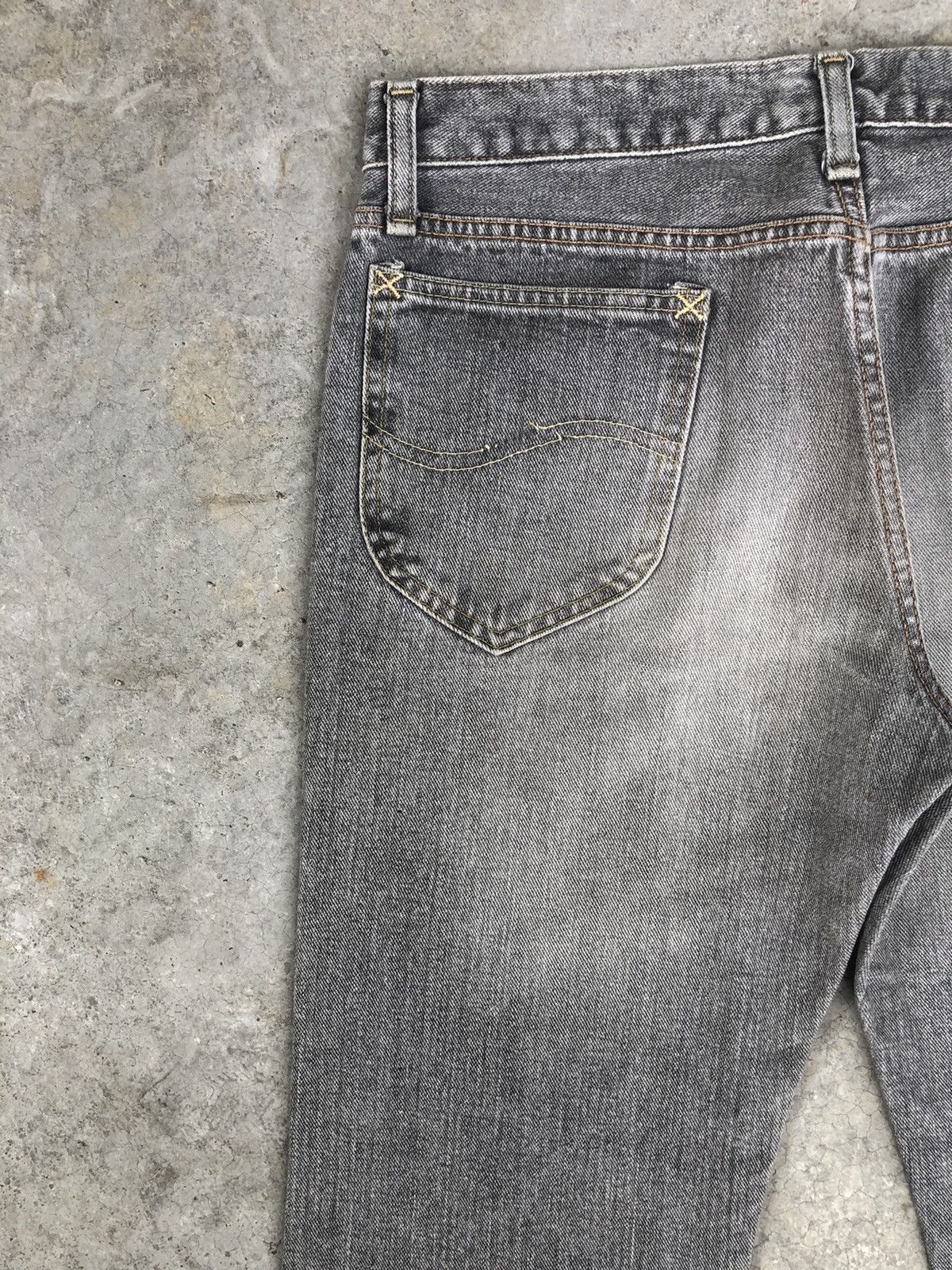If Six Was Nine Japanese Lee Flared Jeans Distressed Jeans Size US 31 - 9 Thumbnail