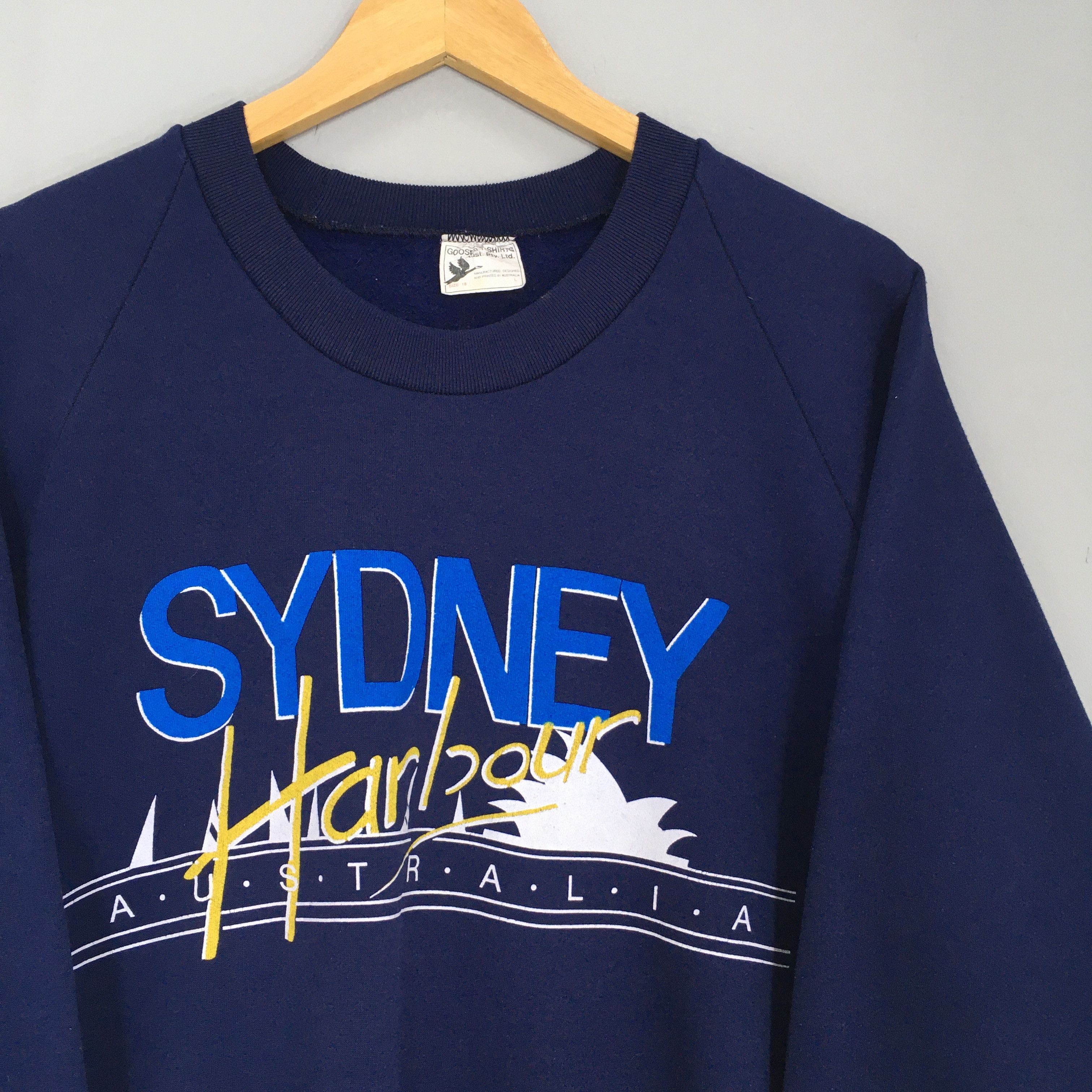 Vintage Vintage 90s Sydney Harbour Australia Blue Sweatshirt Large Size US L / EU 52-54 / 3 - 2 Thumbnail