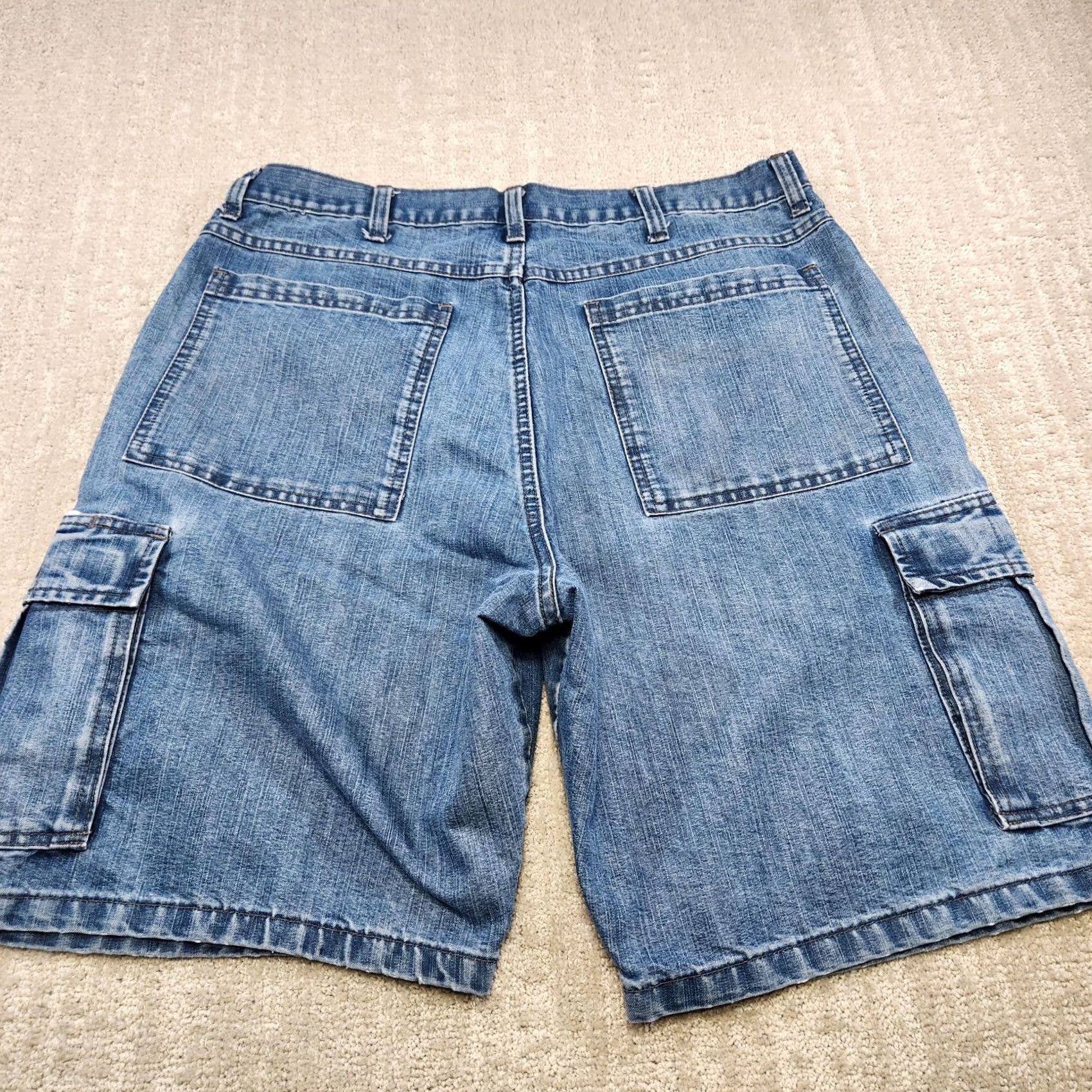 Wrangler VINTAGE Wrangler Denim Shorts Men 34 Baggy Wide Leg Cargo Jorts Workwear Casual 90s Grunge Hip Hop Blue Cotton Pocketed Mens Size US 34 / EU 50 - 4 Thumbnail