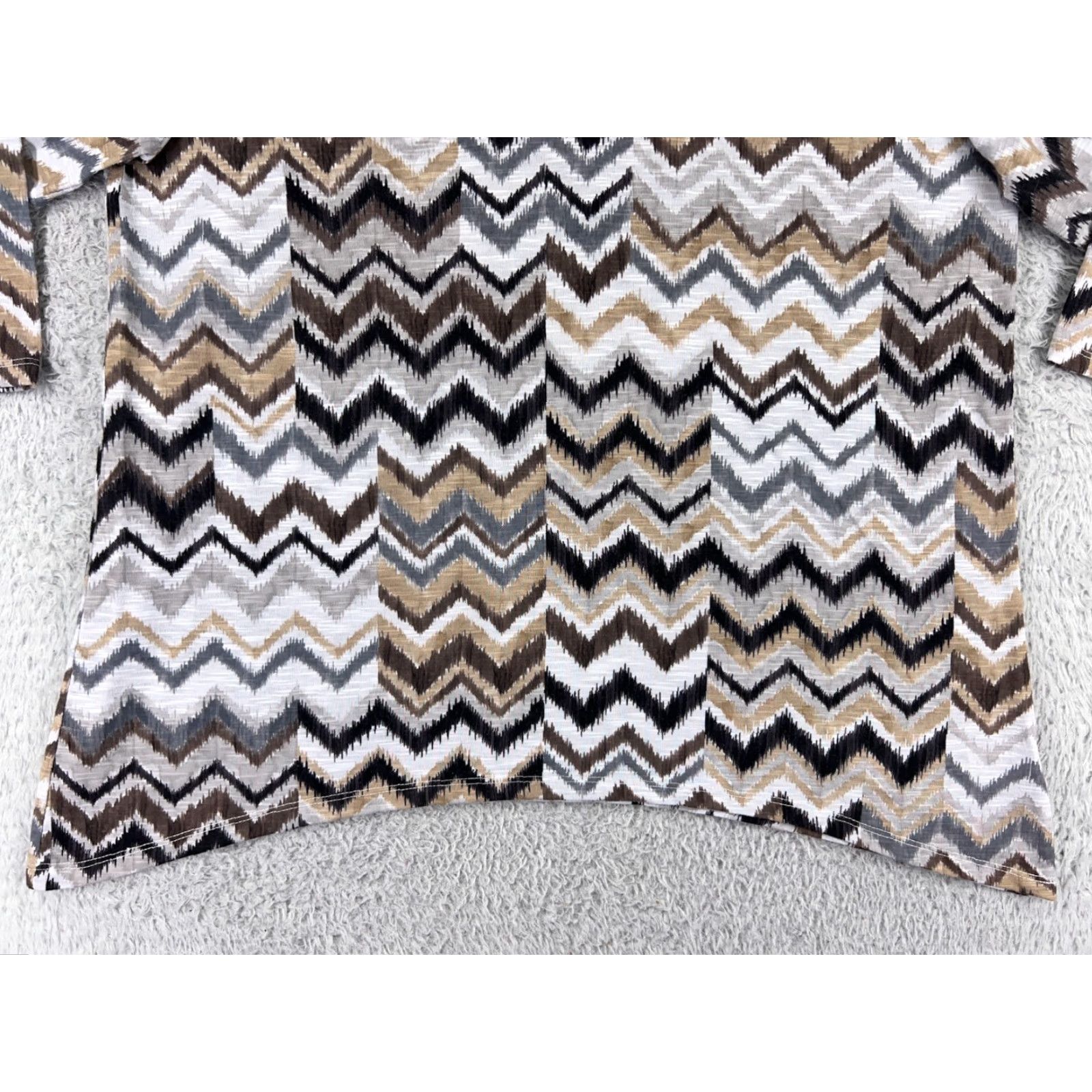 Vintage Alfred Dunner Shirt Womens Medium Beige Black Gray Chevron 3/4 Sleeve Blouse Size M / US 6-8 / IT 42-44 - 5 Thumbnail