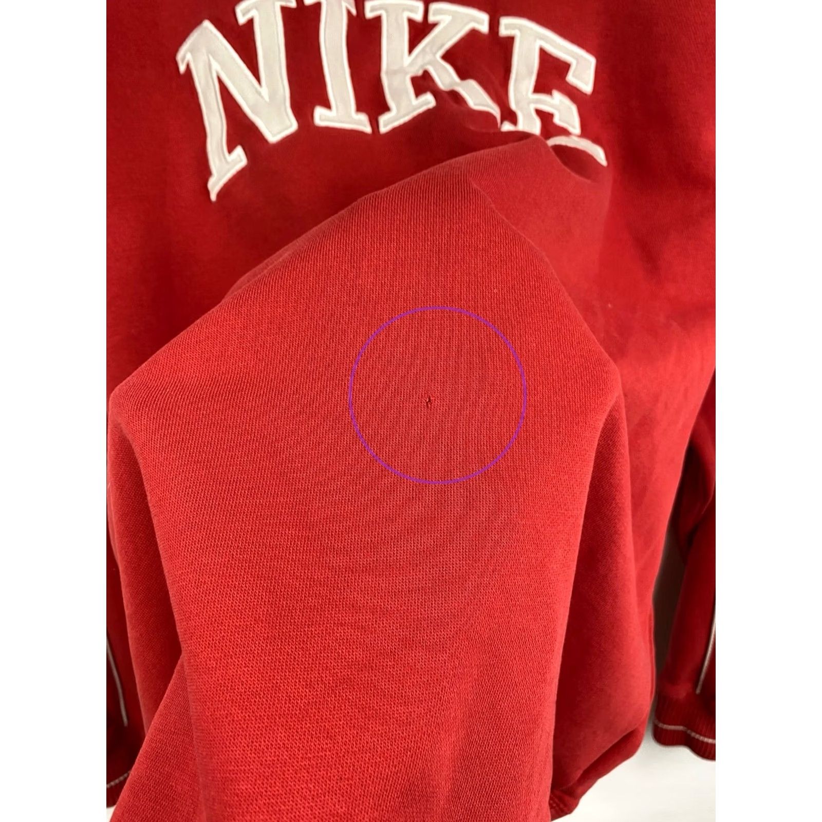 Nike VINTAGE Nike Sweatshirt 90s red L Men Pullover Comfort Fit 62cm Chest 68cm Length 53cm Shoulders 63cm Girls Mens Boys Womens Size US L / EU 52-54 / 3 - 8 Thumbnail