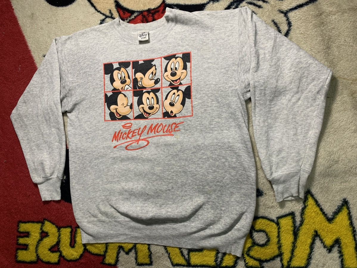Disney VINTAGE MICKEY MOUSE EMOJI FACE RARE Size US M / EU 48-50 / 2 - 4 Thumbnail