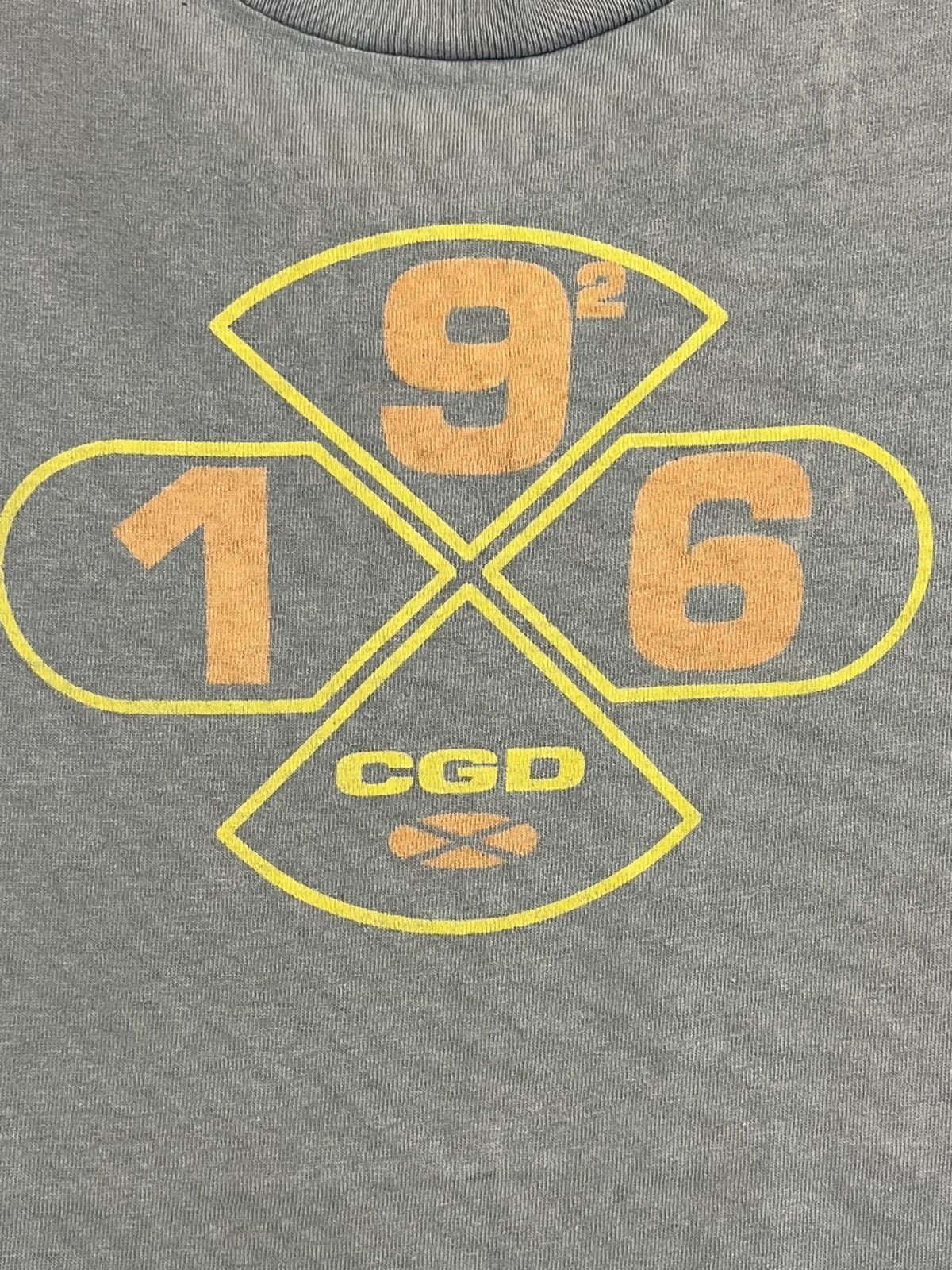 Japanese Brand Vintage 90s japanese CGD distressed tee shirt Size US XS / EU 42 / 0 - 3 Thumbnail