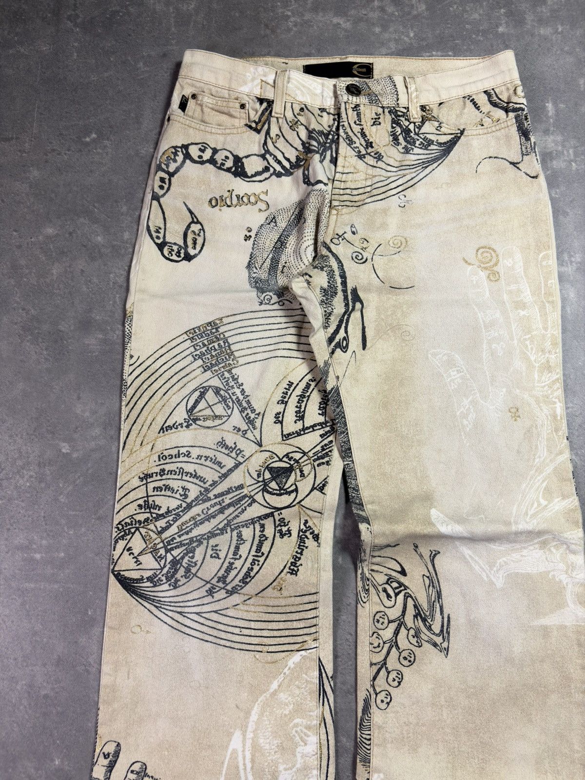 Just Cavalli AW03 Just Cavalli Astrology Zodiac Printed Denim Jeans 28 Size US 28 / EU 44 - 3 Thumbnail