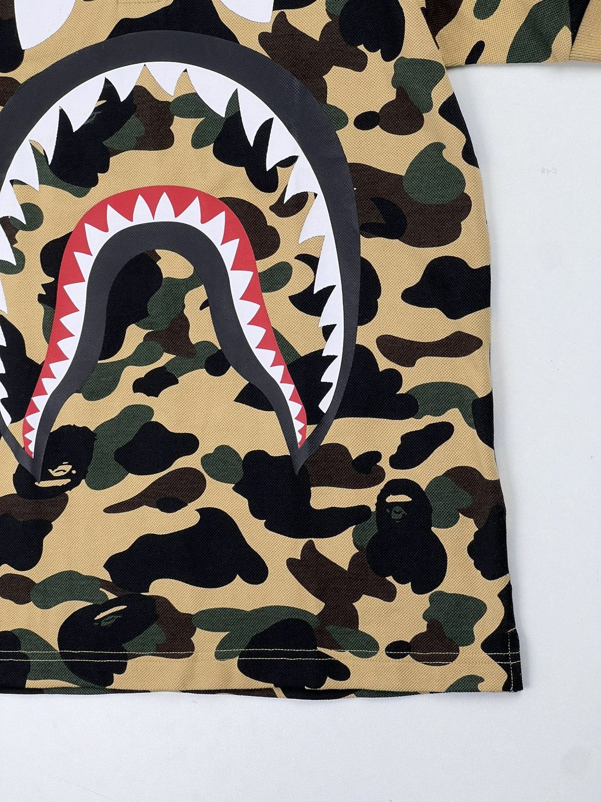 Bape Shark polo M Size US M / EU 48-50 / 2 - 5 Thumbnail