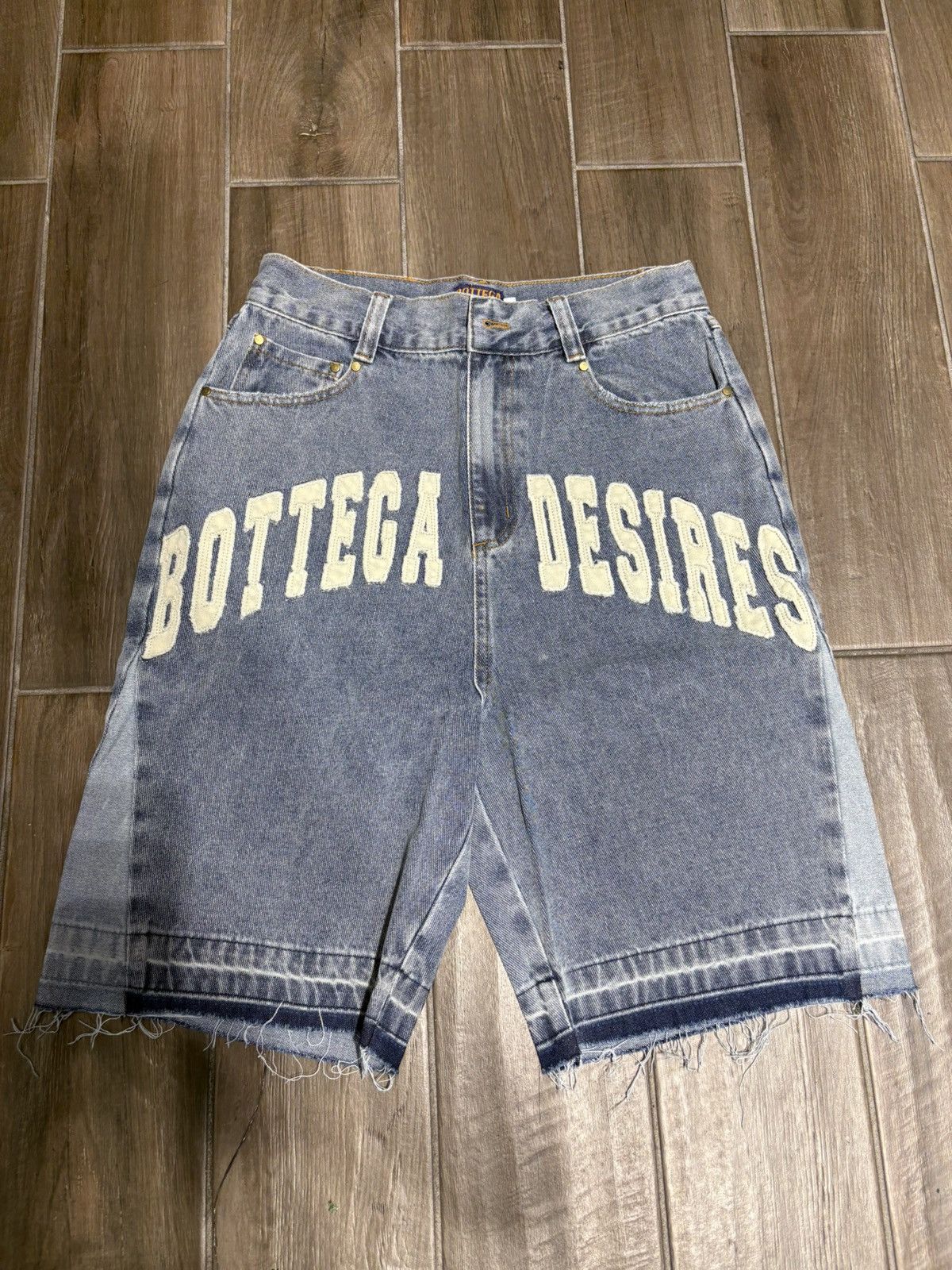 BOTTEGA DESIRES DENIM SHORTS BLUE