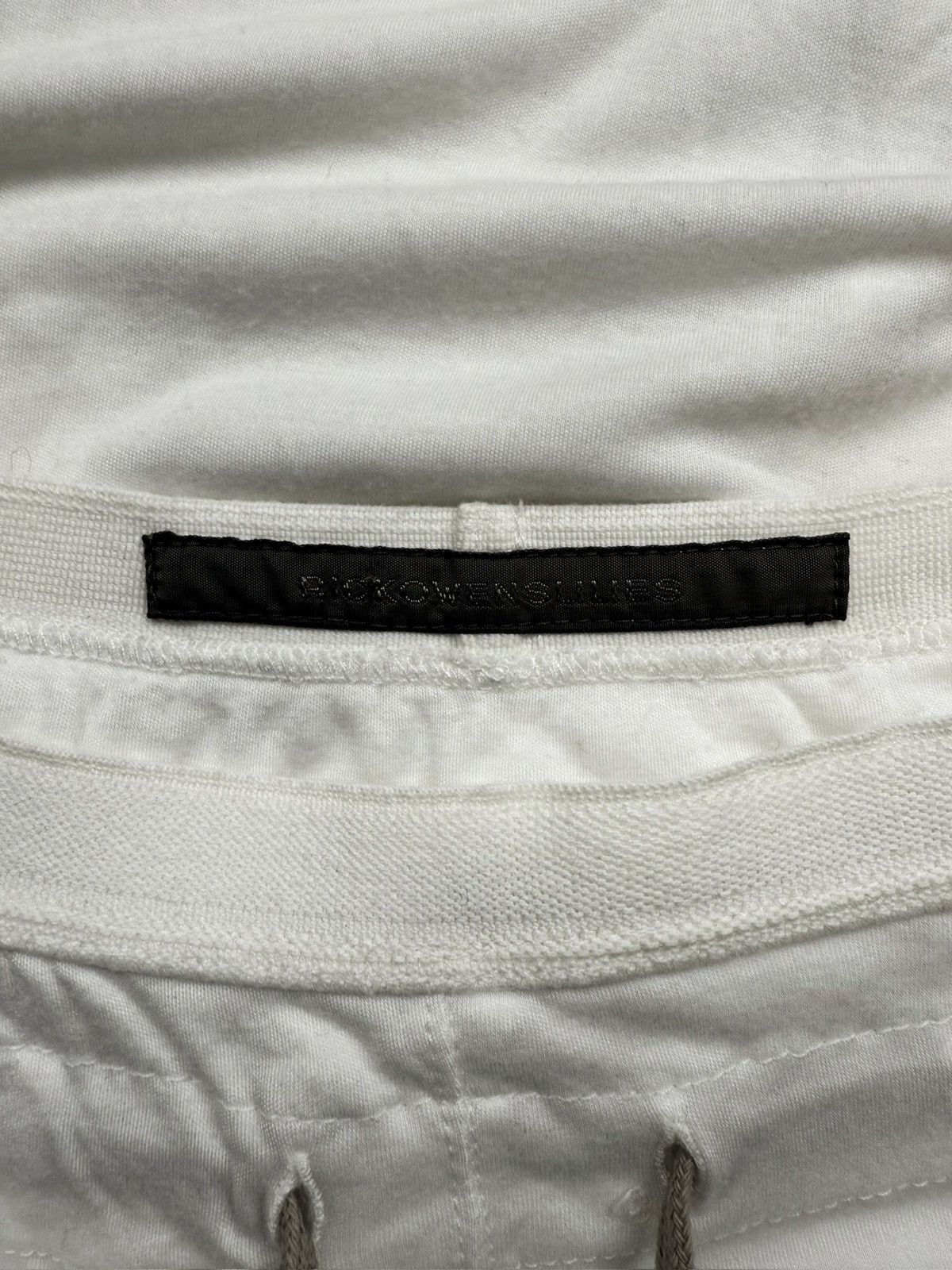 Rick Owens Rick Owens Lillies White Light Weight Shorts Size US 30 / EU 46 - 2 Thumbnail