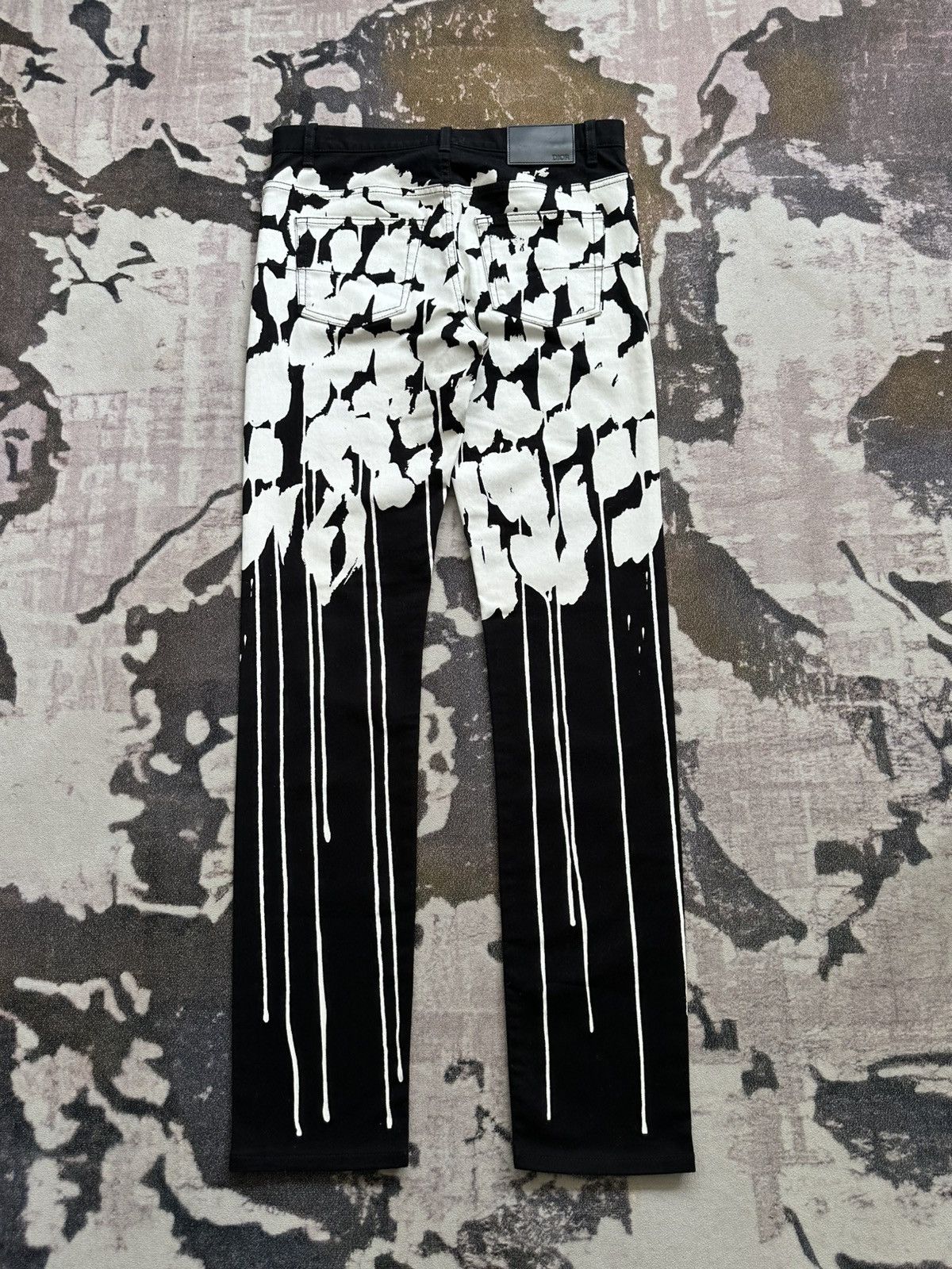 Dior × Kim Jones FW19 Dior Homme by Kim Jones x Raymond Pettibon Size US 32 / EU 48 - 2 Thumbnail