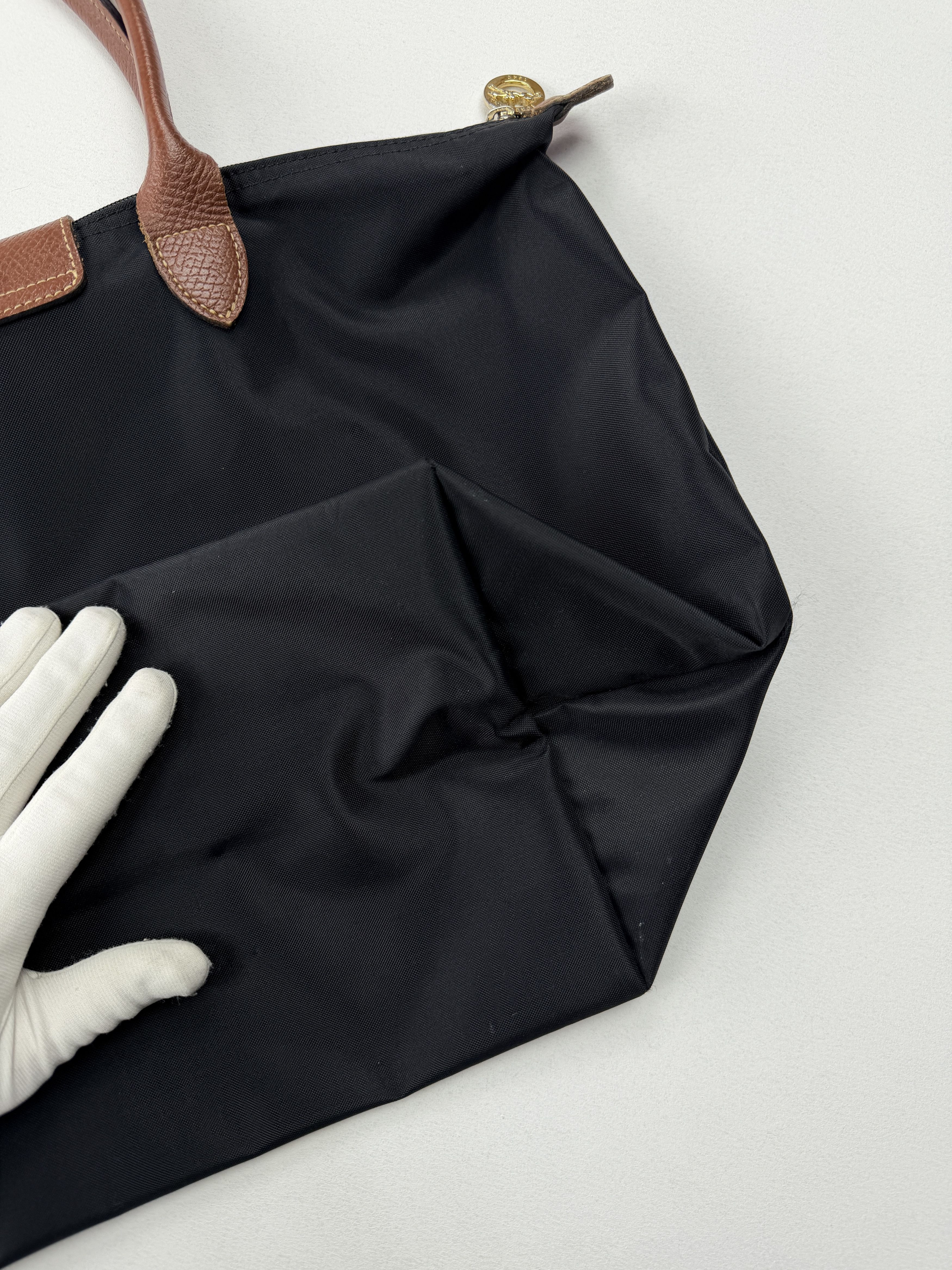 Longchamp Longchamp Le Pliage Black Nylon Top Handle Bag Size L Size ONE SIZE - 13 Thumbnail