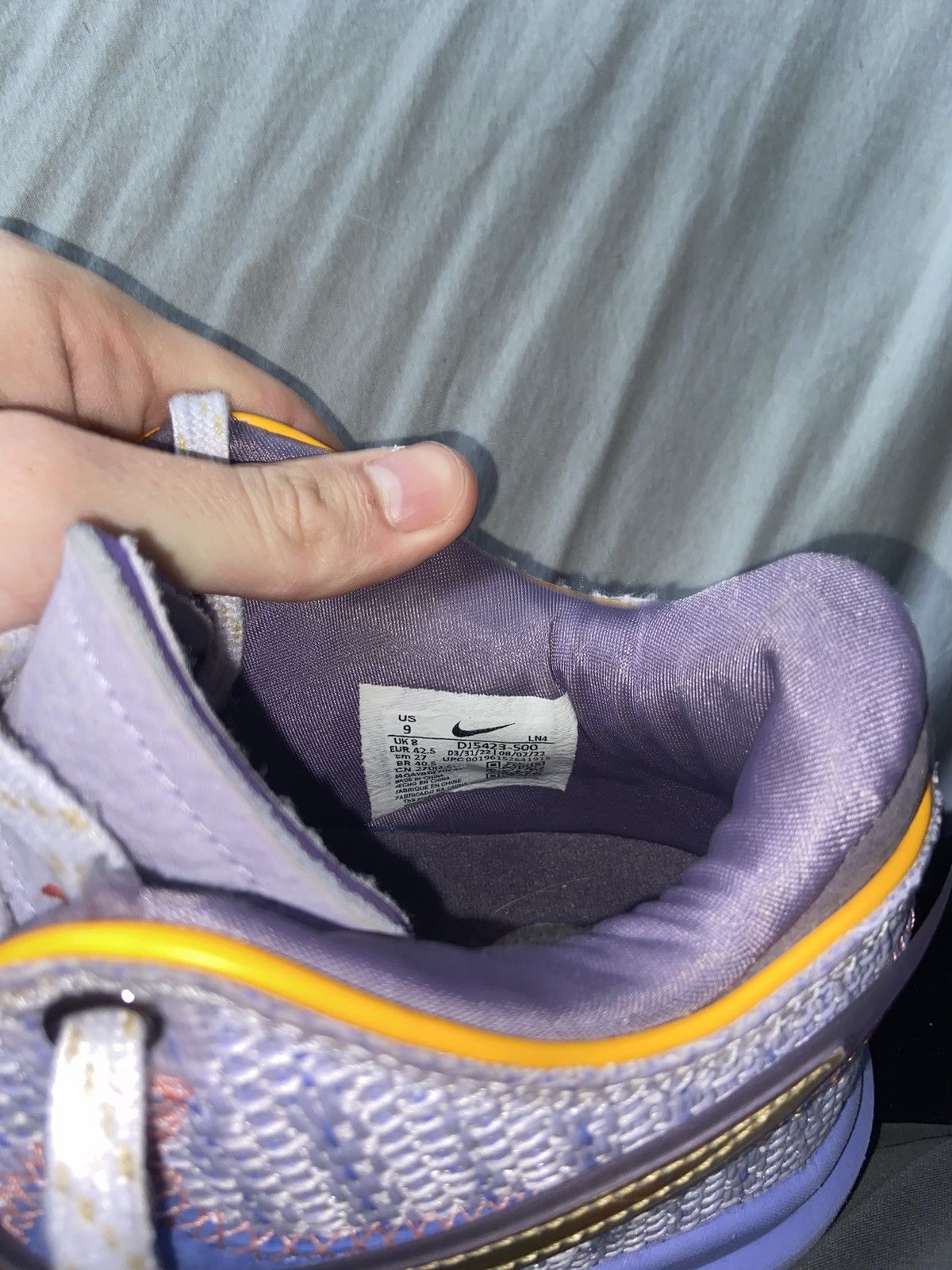 Nike Lebron 20s (Violet Frost) Size US 9 / EU 42 - 5 Thumbnail