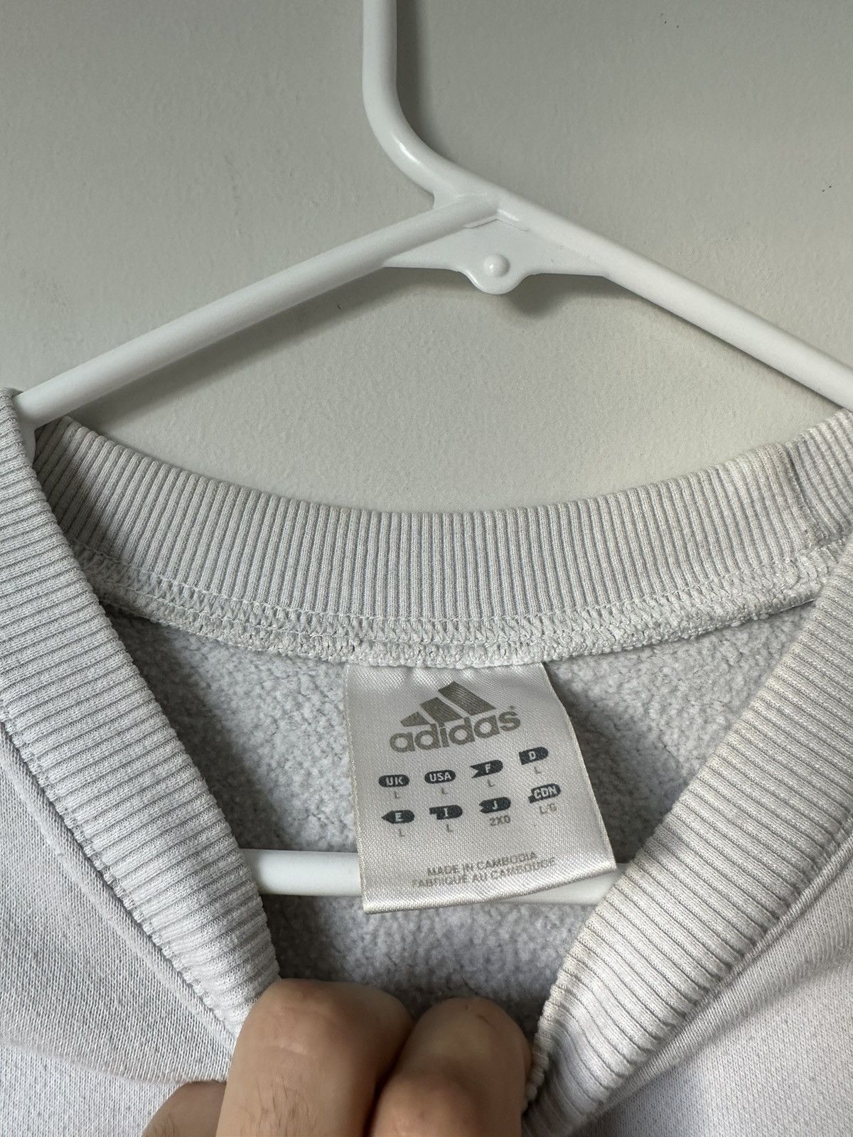 Adidas × Vintage Vintage Adidas Embroidered Sweatshirt Size US L / EU 52-54 / 3 - 5 Thumbnail