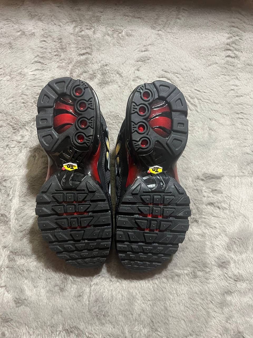Nike Vintage90s Nike Air Max Plus Orbit Tn Size US 6.5 / EU 39-40 - 7 Thumbnail