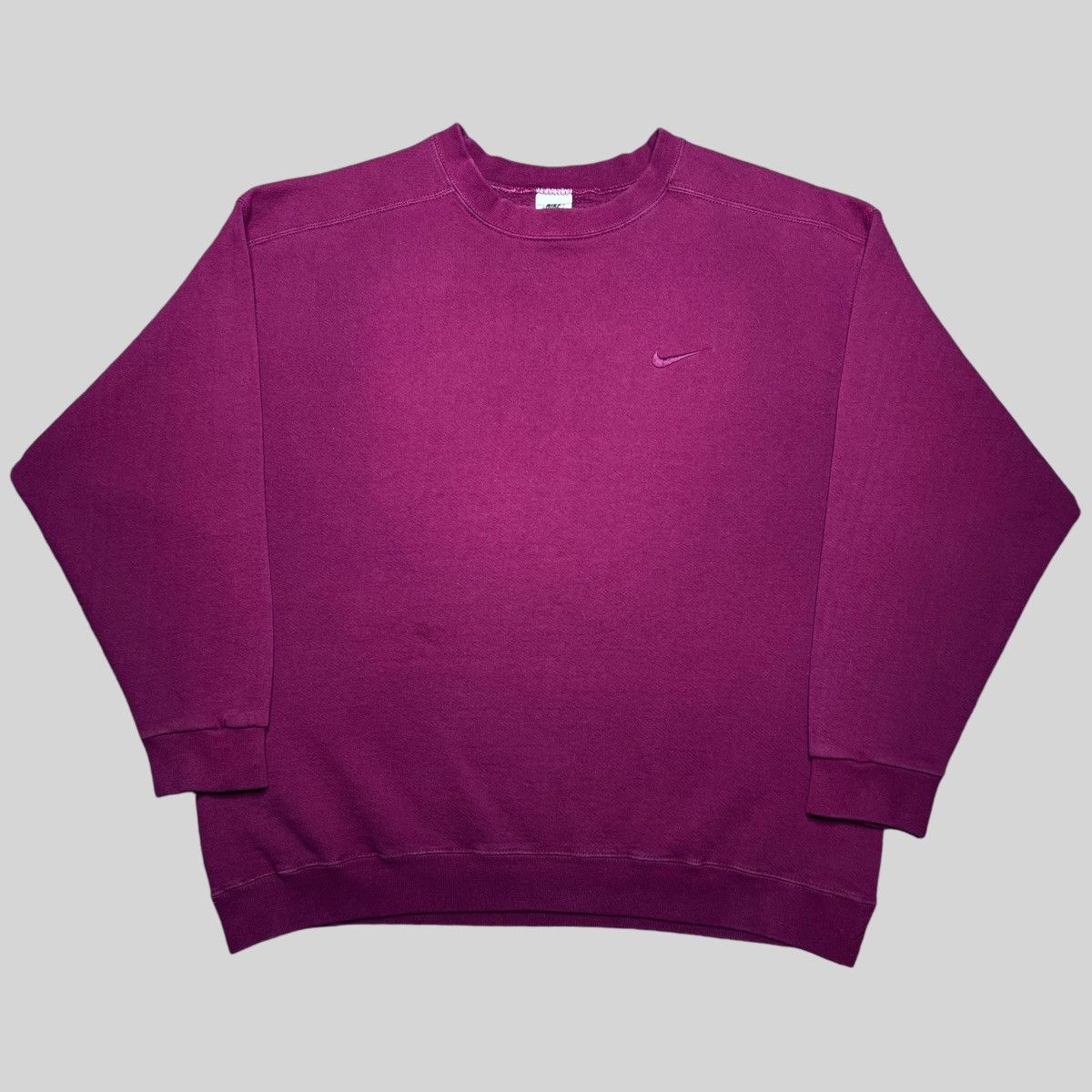 Nike × Vintage Vintage 90s Nike Red Swoosh Embroidered Pull Over Sweatshirt Size US L / EU 52-54 / 3 - 1 Thumbnail