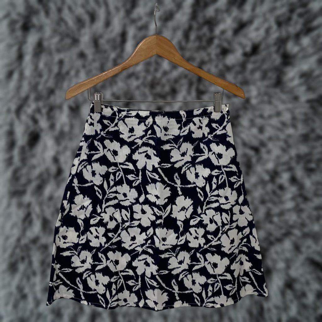 Vintage VINTAGE J. Peterman Linen Blend Skirt A-Line Short Women's Size 6 Blue Floral Tropical Spring Summer Womens Size 28" / US 6 / IT 42 - 1 Thumbnail