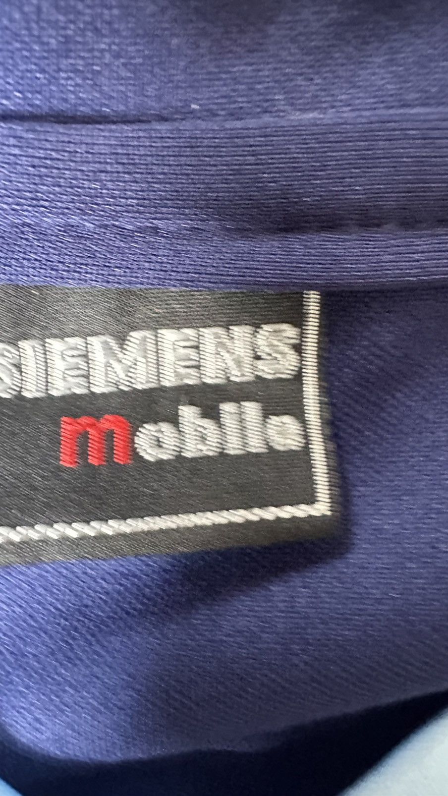 Vintage VINTAGE SIEMEN MOBILE REAL MADRID FAN JERSEY Size US M / EU 48-50 / 2 - 5 Thumbnail
