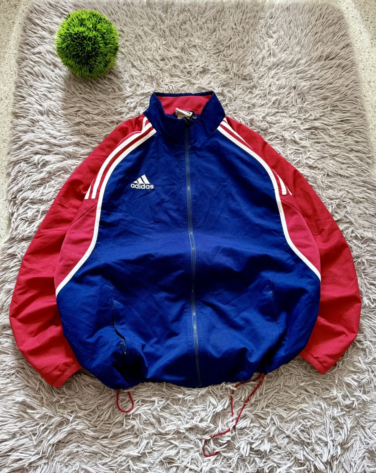 Adidas 00s Adidas Vintage Light Jacket Streetwear Vintage Oversize Size US L / EU 52-54 / 3 - 2 Thumbnail