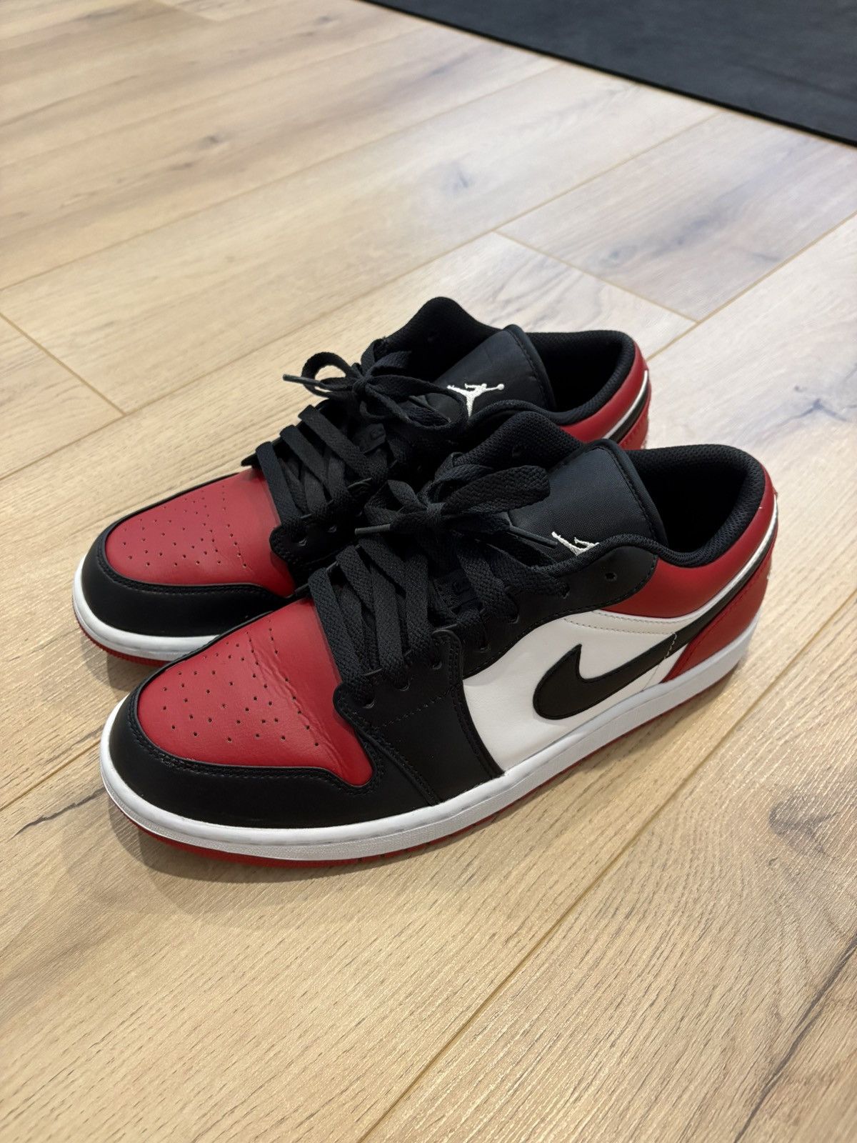 Nike Jordan 1 low Size US 10 / EU 43 - 4 Thumbnail