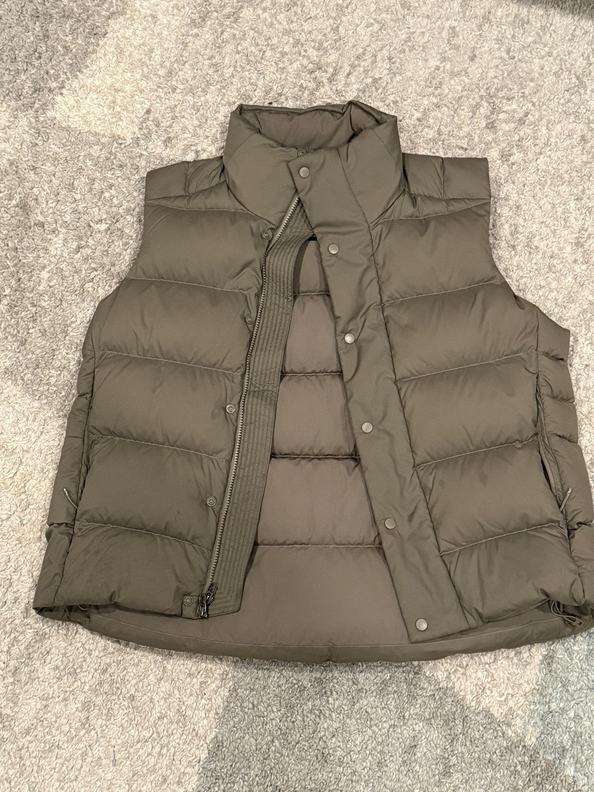 Lululemon Lululemon Bomber Vest Size US S / EU 44-46 / 1 - 1 Thumbnail