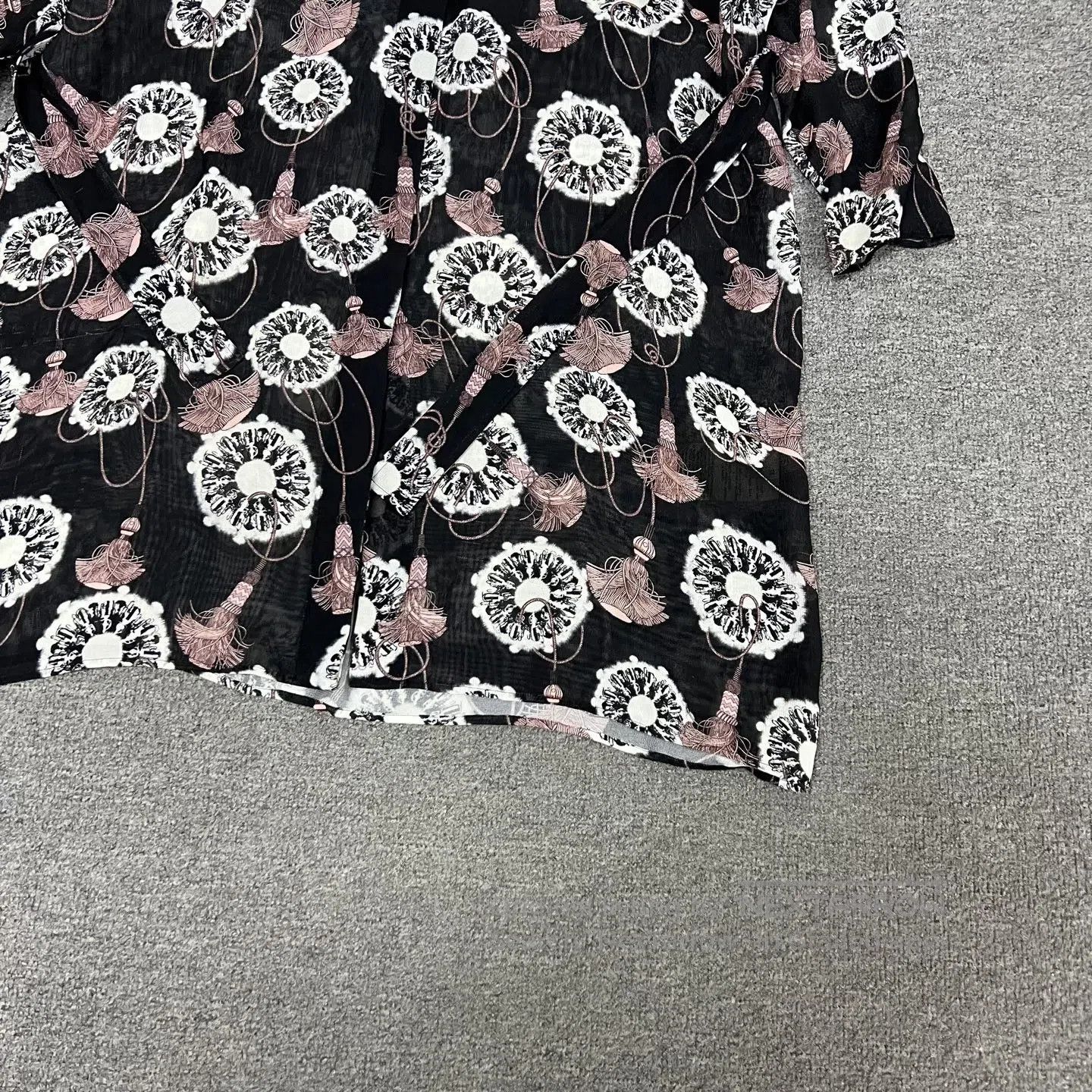 Hermes Hermes size 36 The floral pattern covers the entire dress; Size M / US 6-8 / IT 42-44 - 5 Thumbnail
