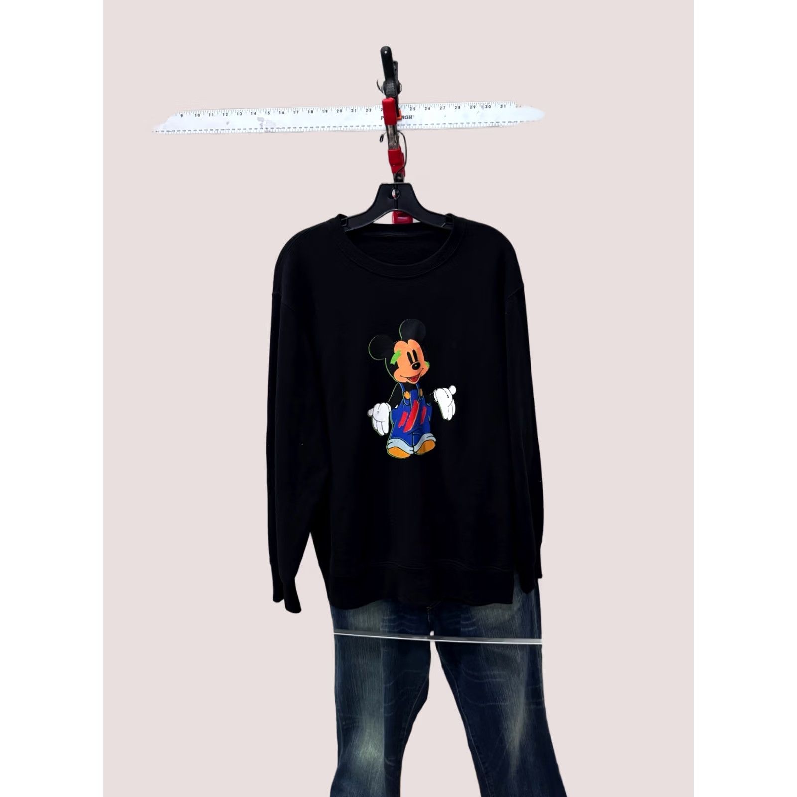 Uniqlo RARE Uniqlo Disney Mickey Mouse Sweater XL Adults Multicolor Men Short Sleeve Size US XL / EU 56 / 4 - 1 Thumbnail